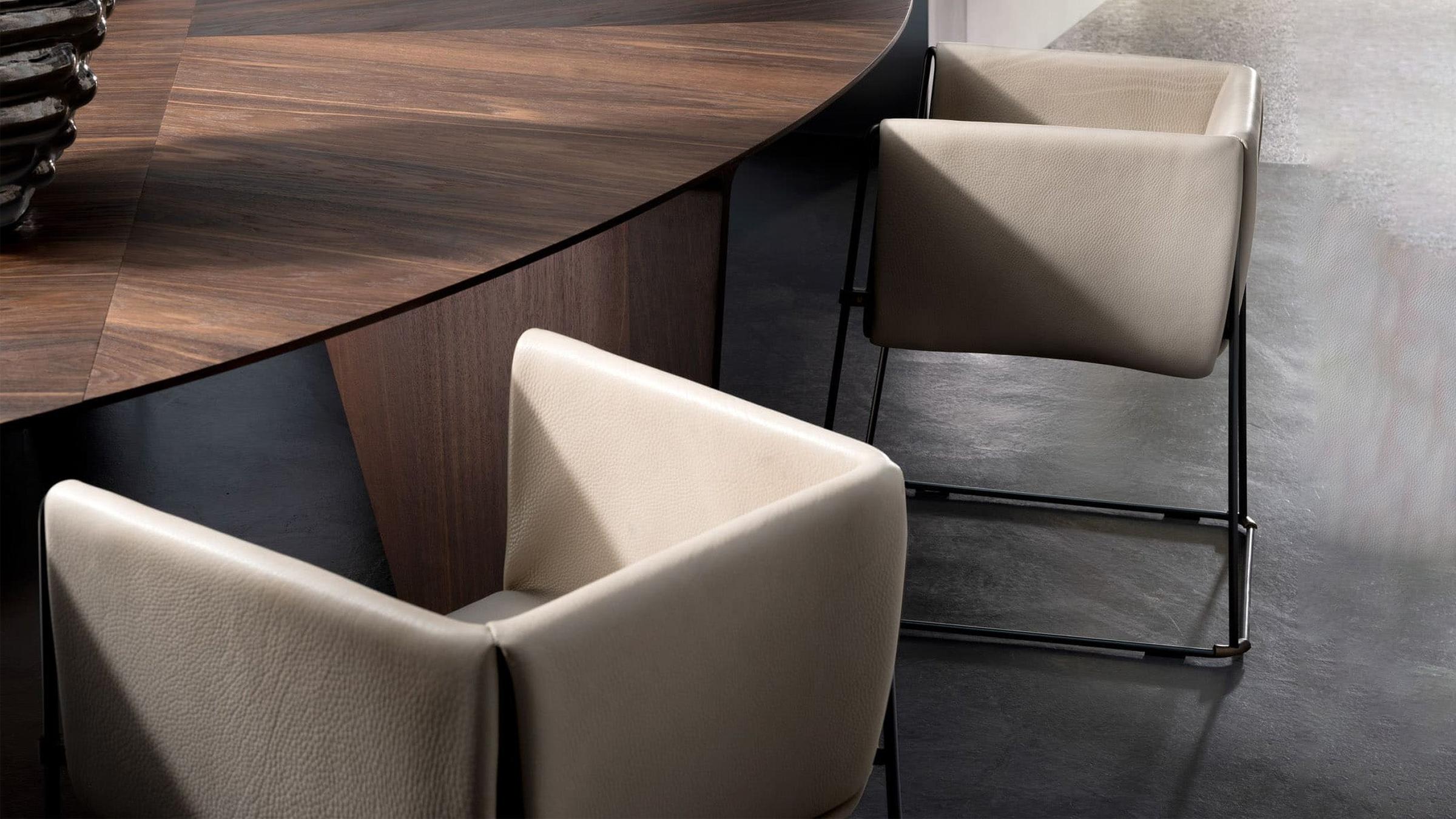 Henge Chair Jill Dining Chair