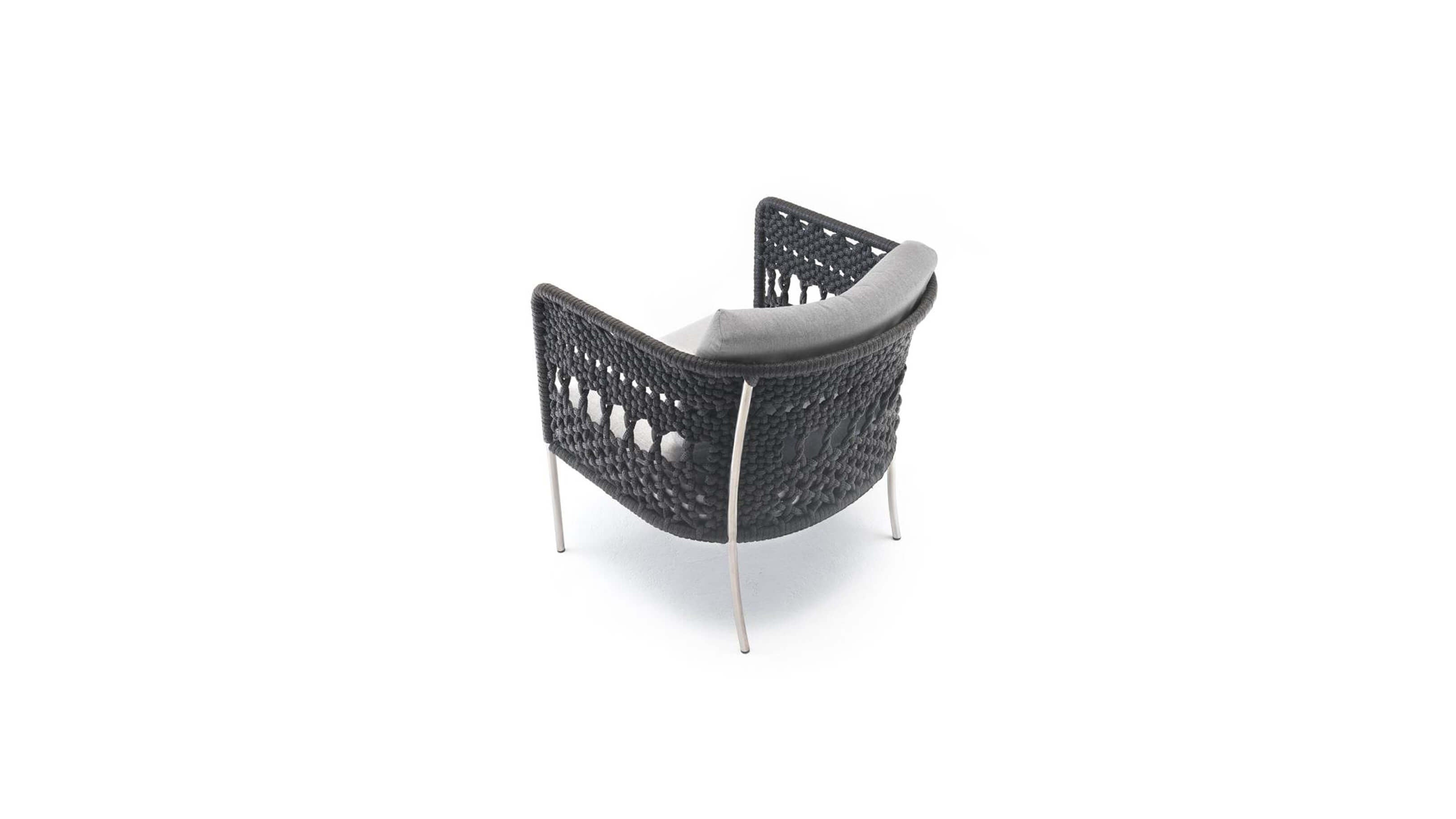 Desktop / BlackMenu / Tombolo Armchair, designed by Piero Lissoni made by Living Divani