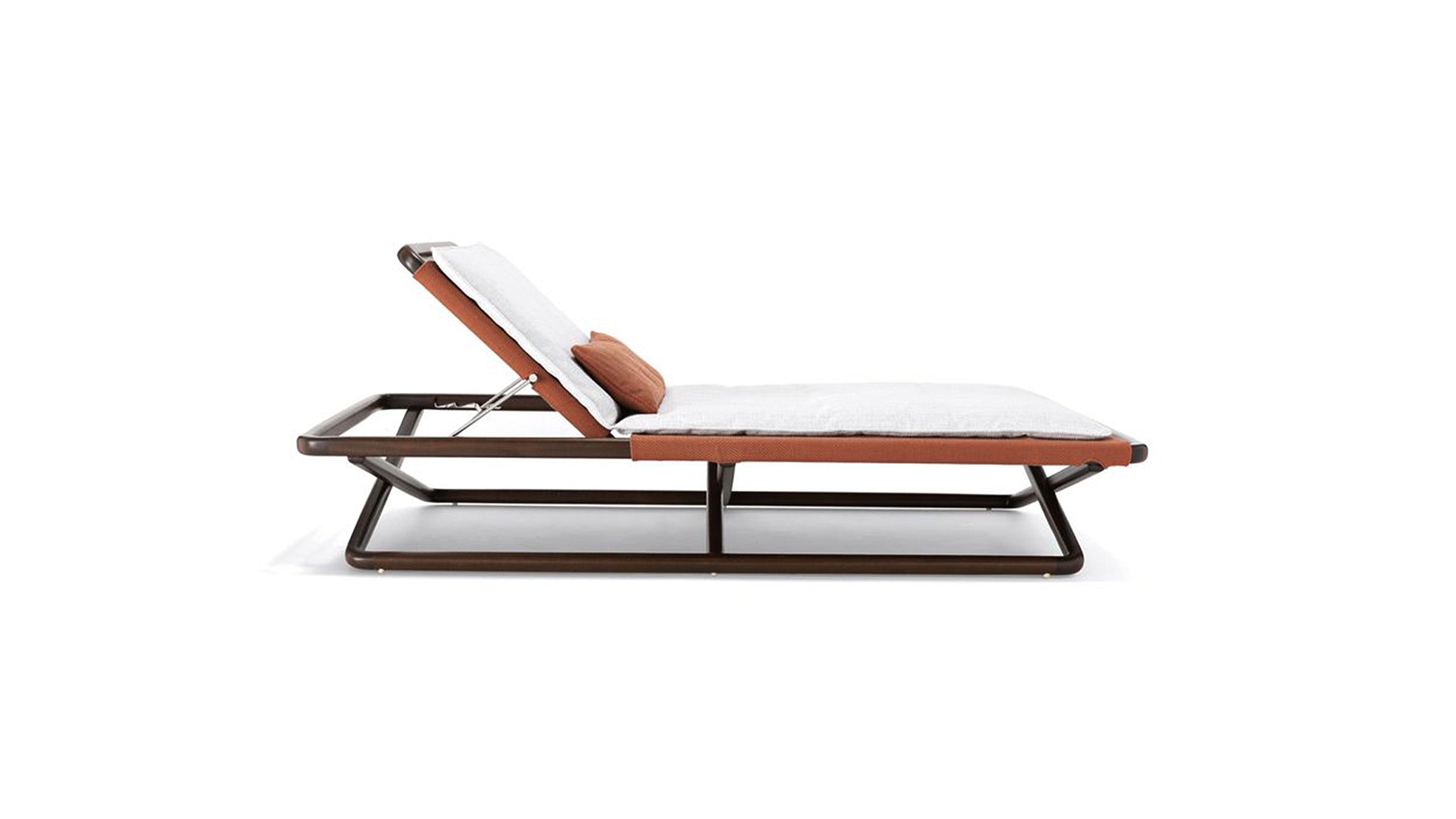 Desktop / LPIDC04 Sunbed, designed by Paola Navone for Exteta