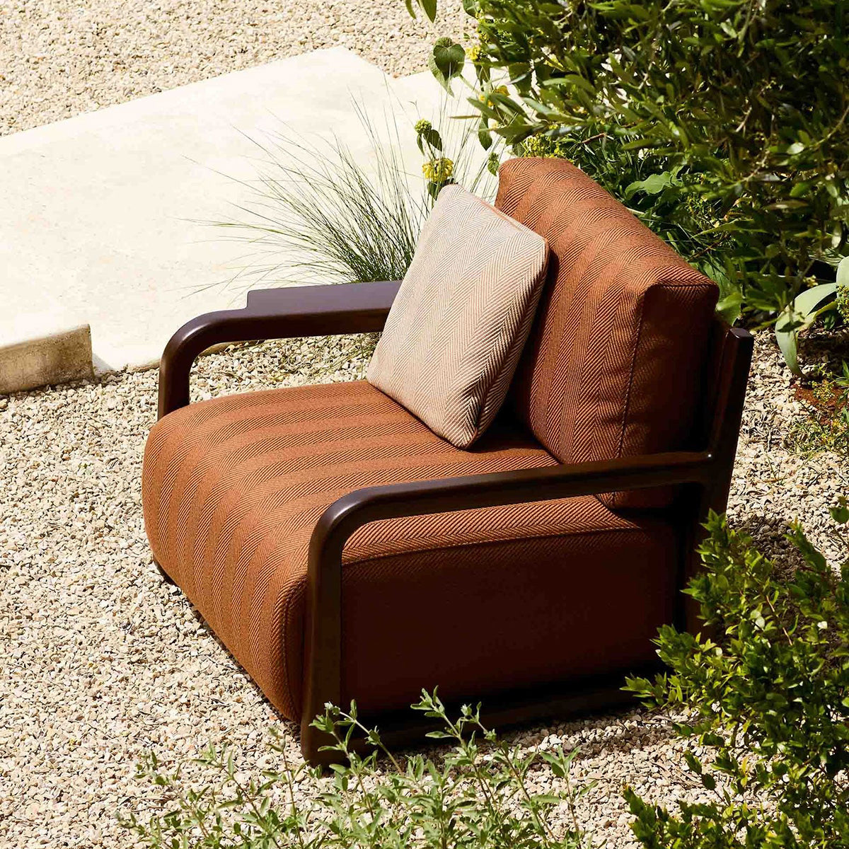 Mobile / LPIDC08 Lounge Chair, designed by Paola Navone for Exteta