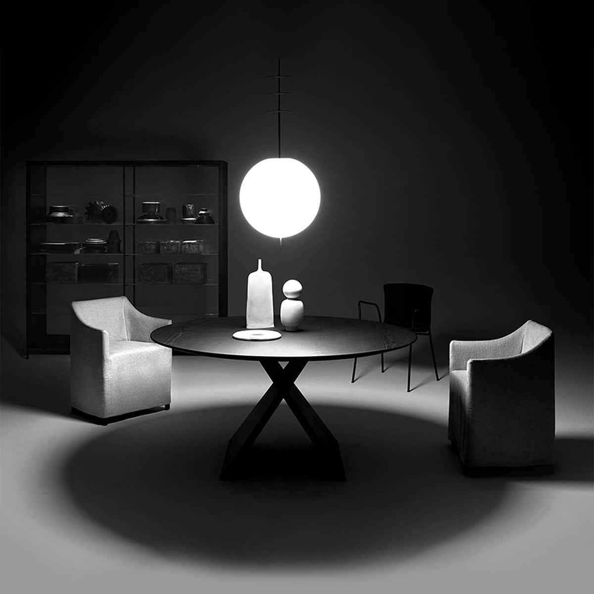 Mobile / Lady Pollack Dining Chair, Designed by Vico Magistretti for De Padova