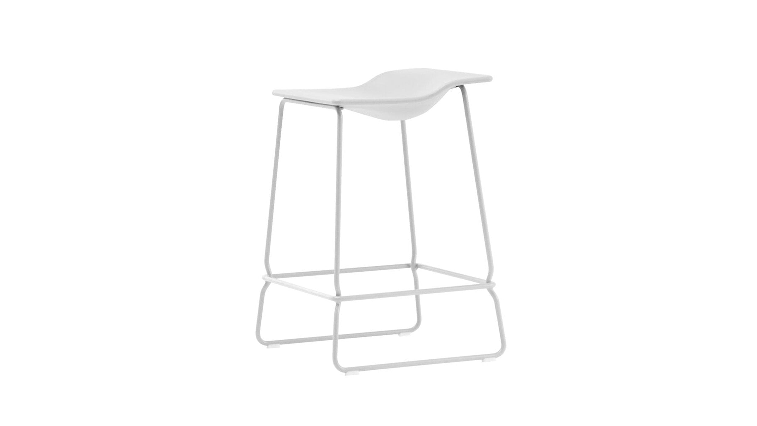 Desktop / Last Minute Medium Stool, designed by Patricia Urquiola for Viccarbe
