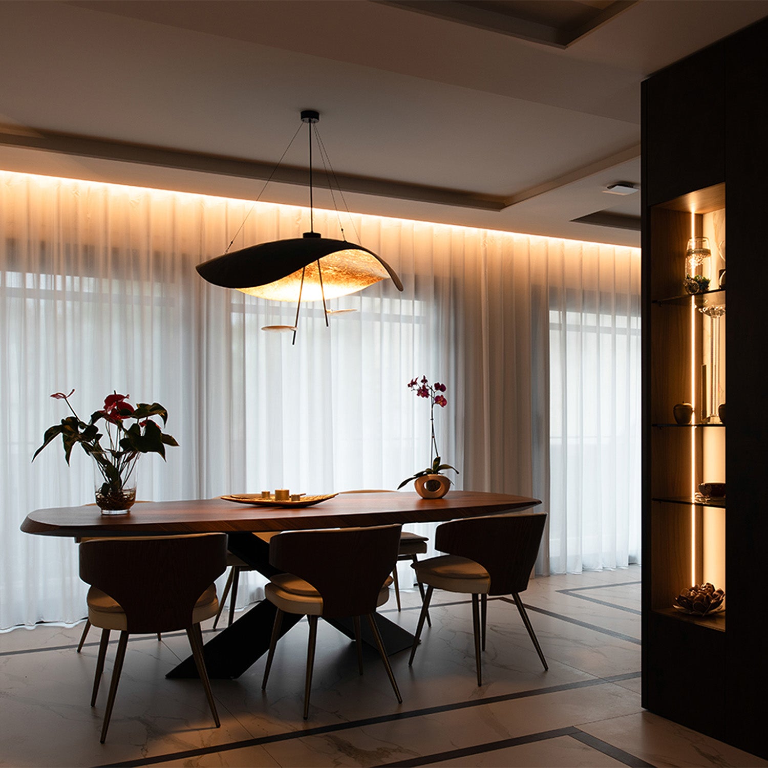 Mobile / Lederam Manta Pendant Lamps by Catellani & Smith