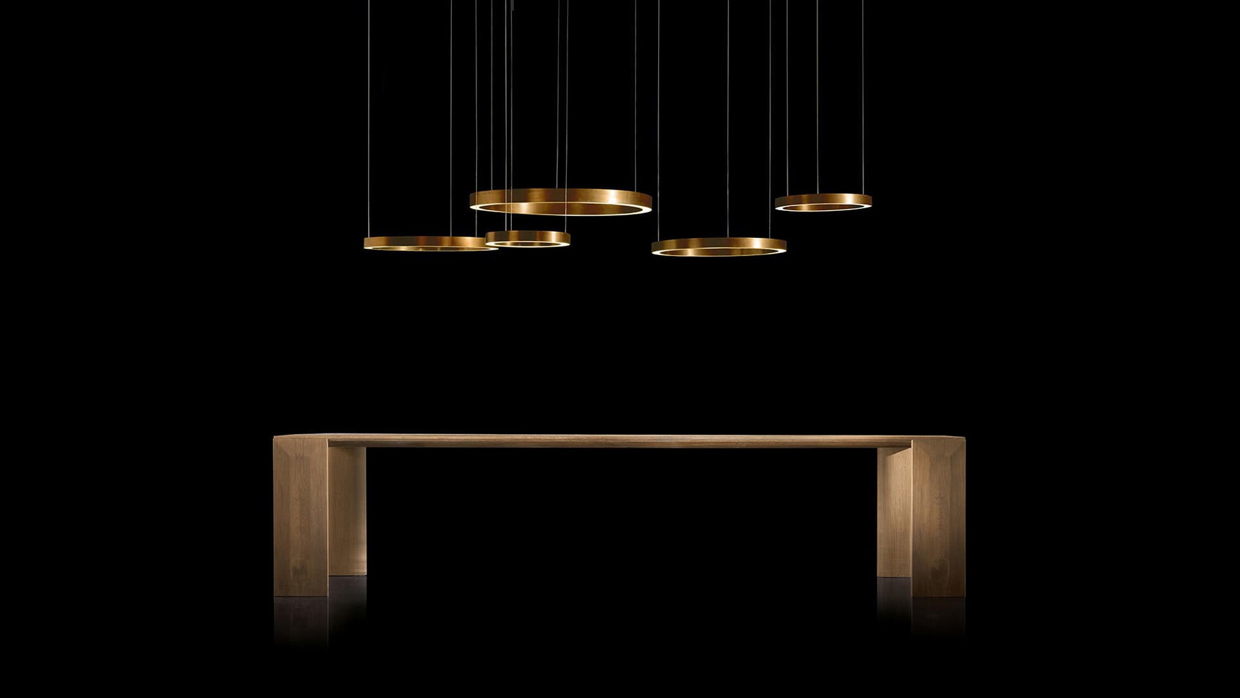 Desktop / Light Ring Horizontal Pendant Light, designed by Massimo Castagna for Henge