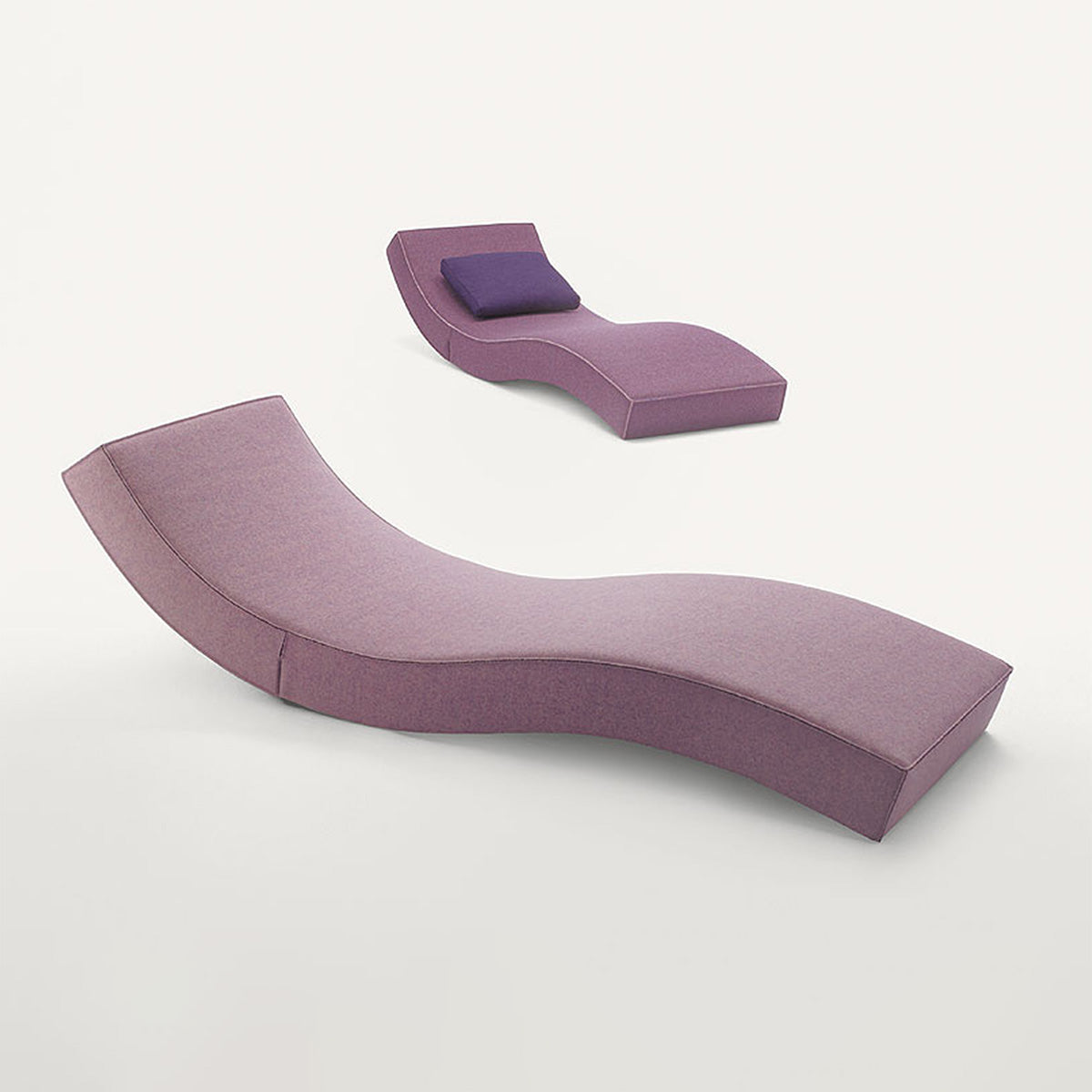 Mobile / Linea Chaise Longue, designed by Francesco Rota for Paola Lenti