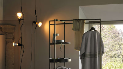 Desktop / BlackMenu / Parentesi designed by Achille Castiglioni made by Flos 