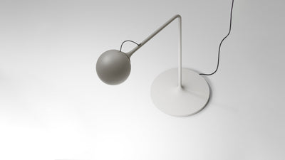 Desktop / Ixa Lamp, designed by Foster + Partners