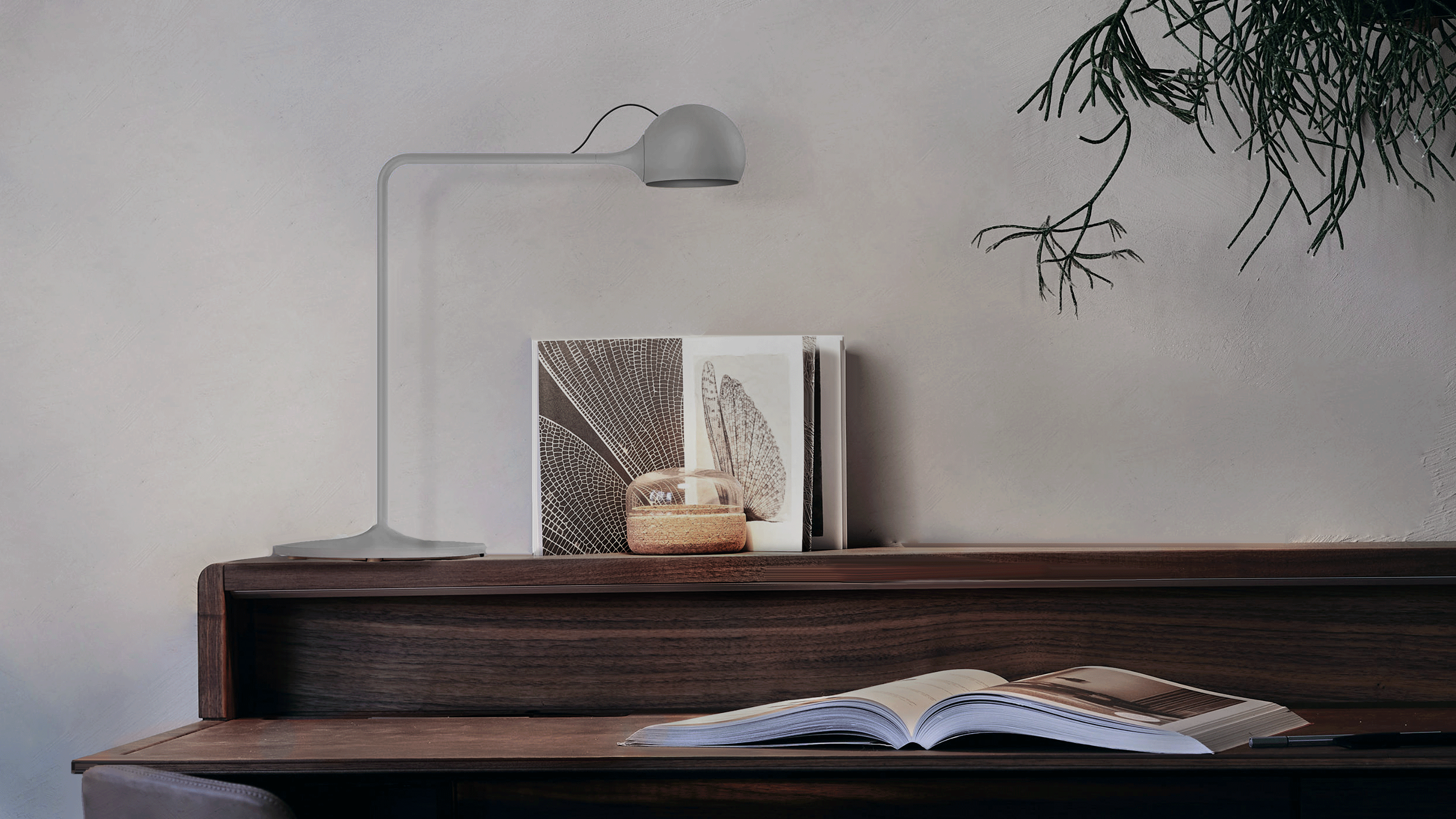 Desktop / Ixa Lamp, designed by Foster + Partners