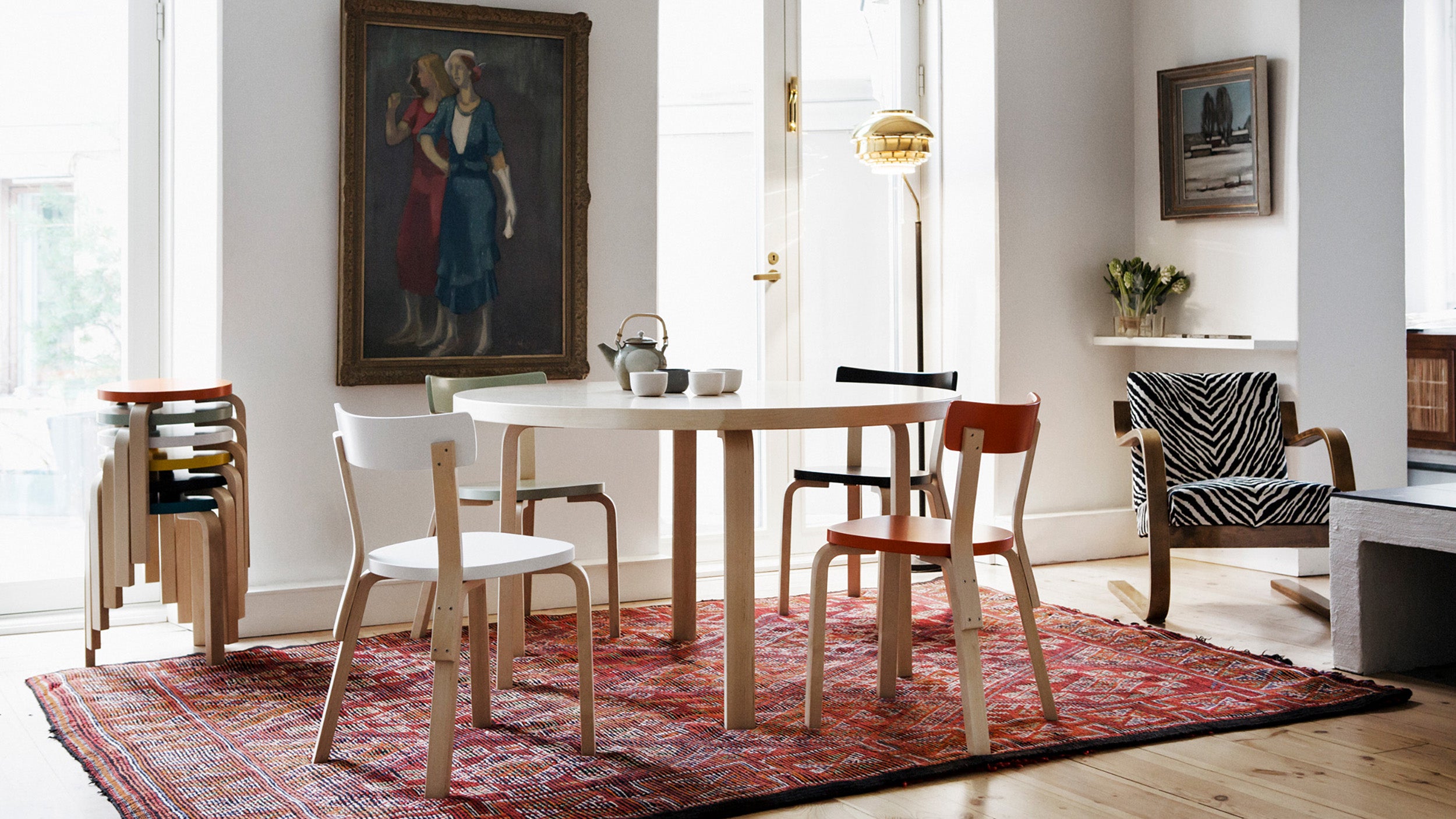 Desktop / Aalto Table 91, designed by Alvar Aalto for Artek