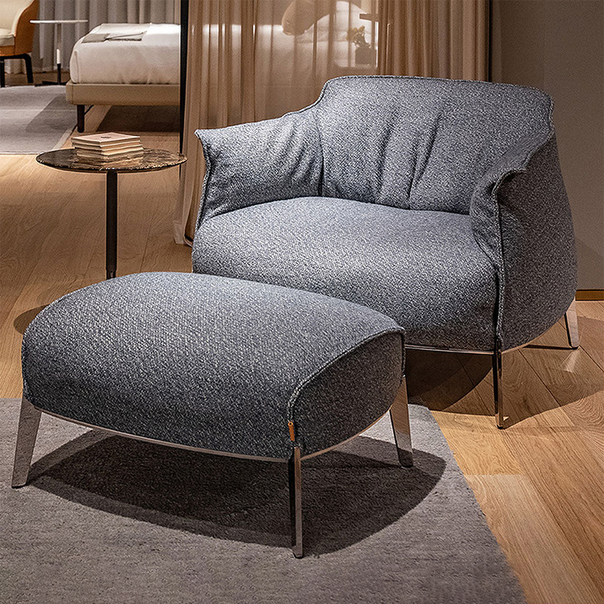 Mobile / Archibald Gran Comfort Armchair,  designed by Jean-Marie Massaud for Poltrona Frau