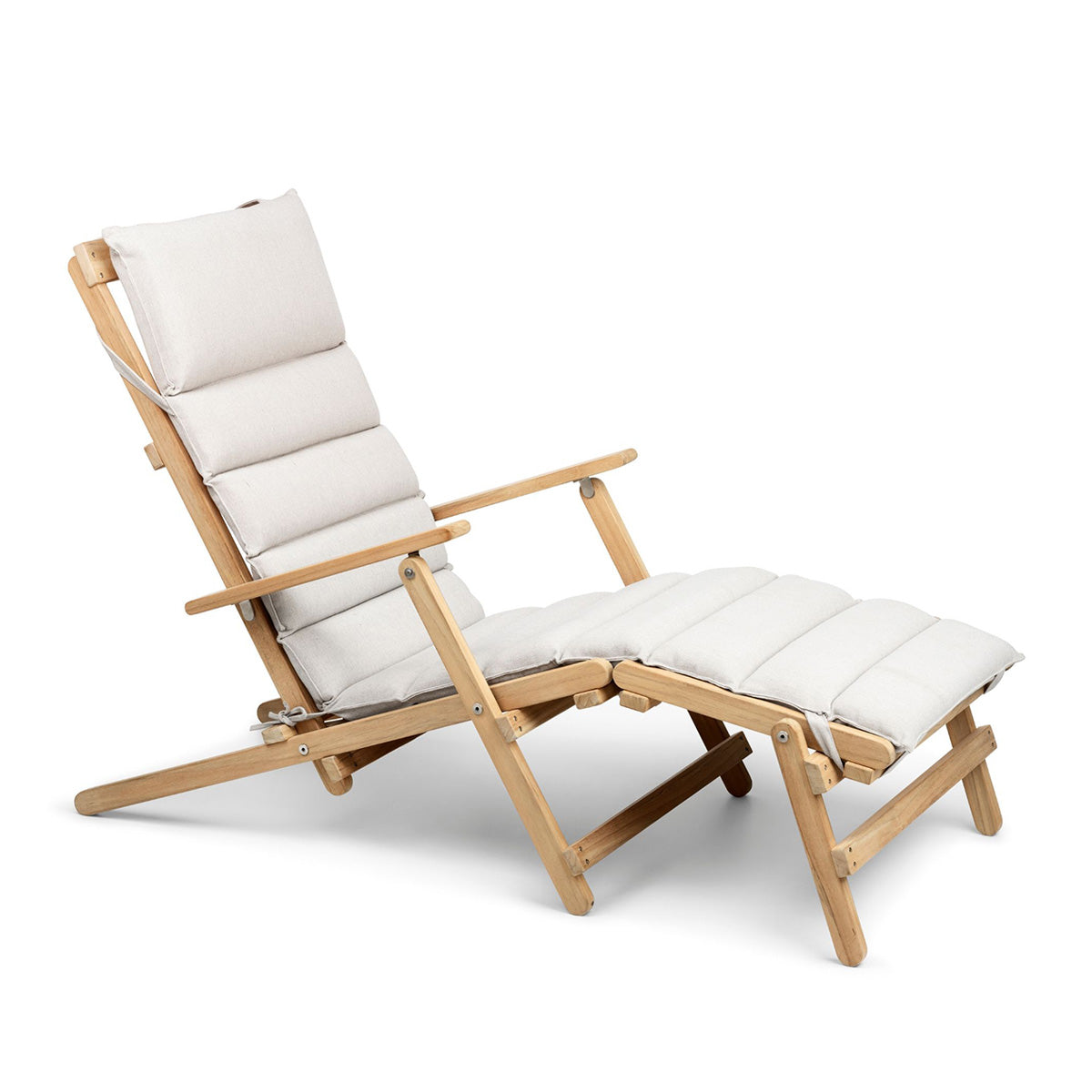 Mobile / BM5568 Deck Chair with Footrest, designed by Borge Mogensen for Carl Hansen and Son