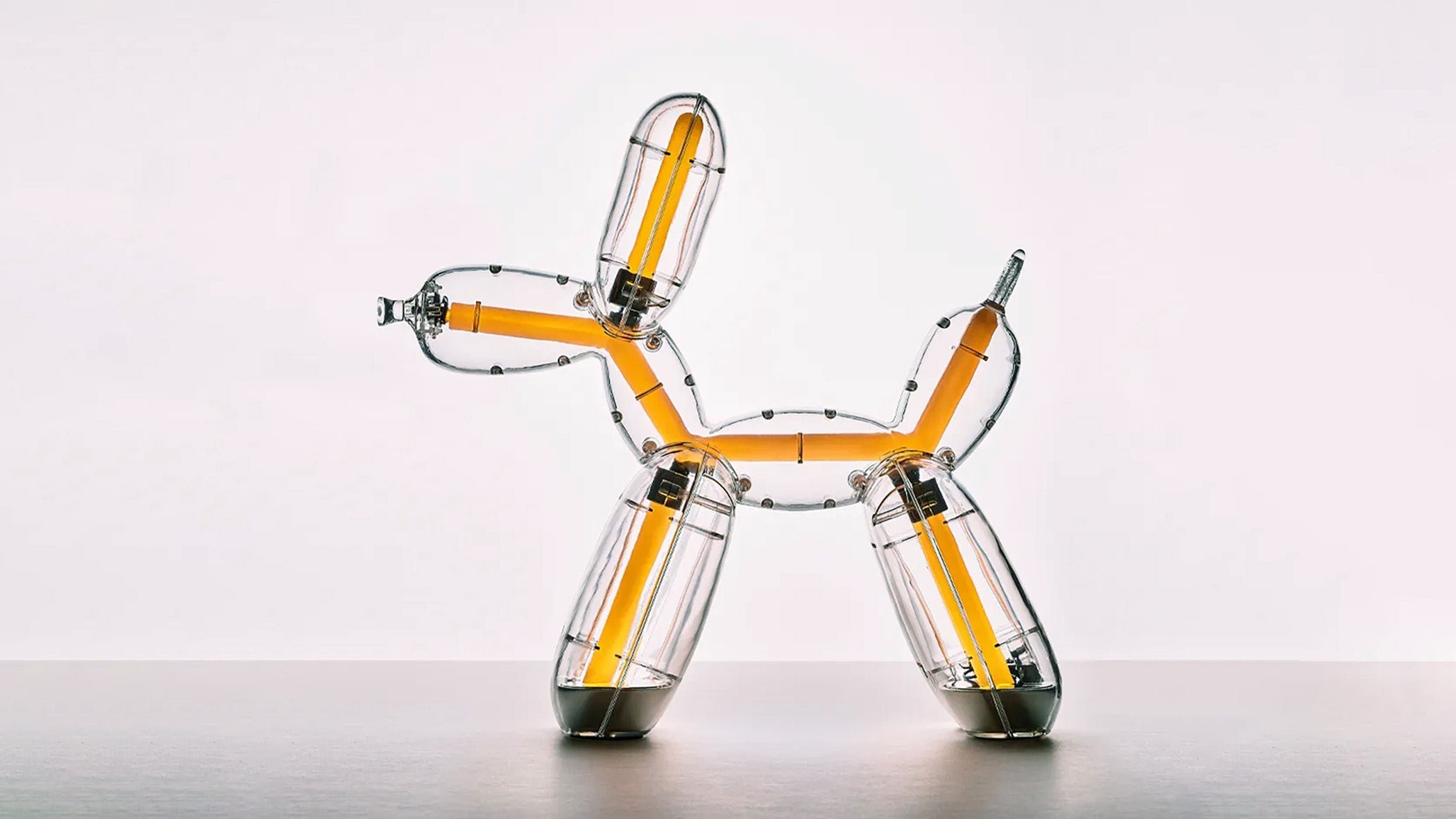 Desktop / Jeff Koons Balloon Dog Lamp & Speaker Bundle - Limited Edition