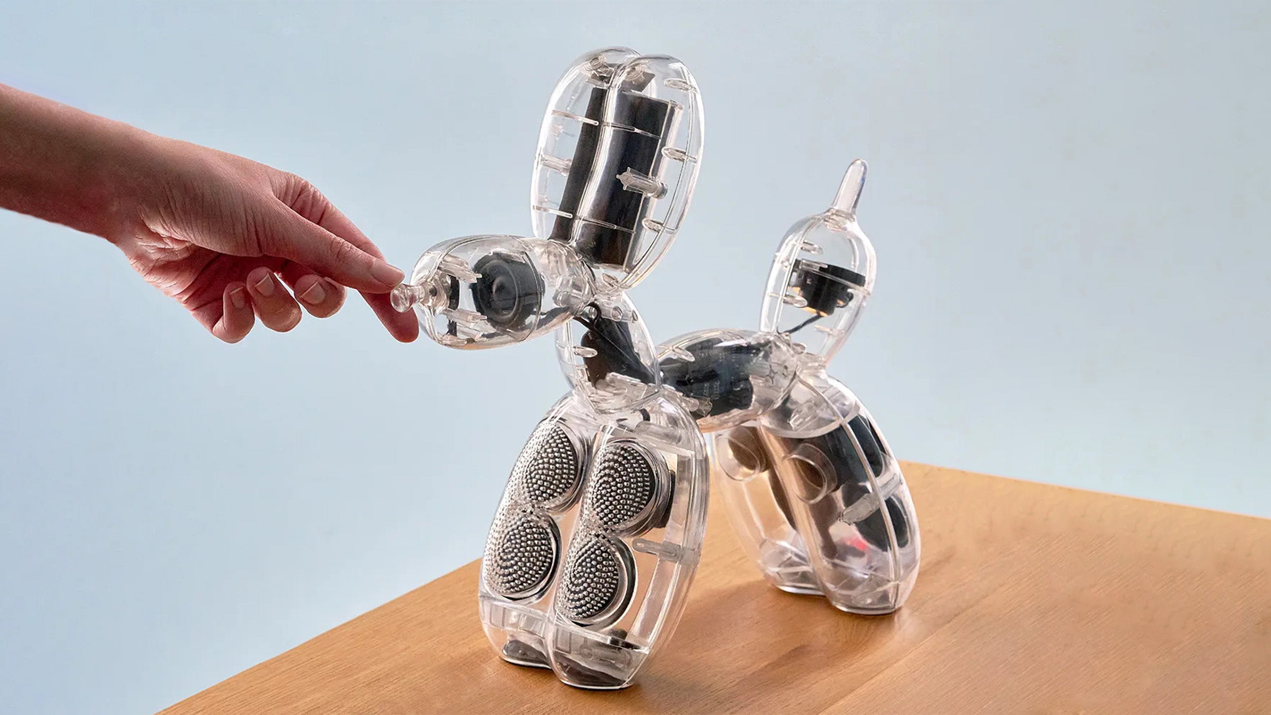Desktop / Jeff Koons Balloon Dog Lamp & Speaker Bundle - Limited Edition