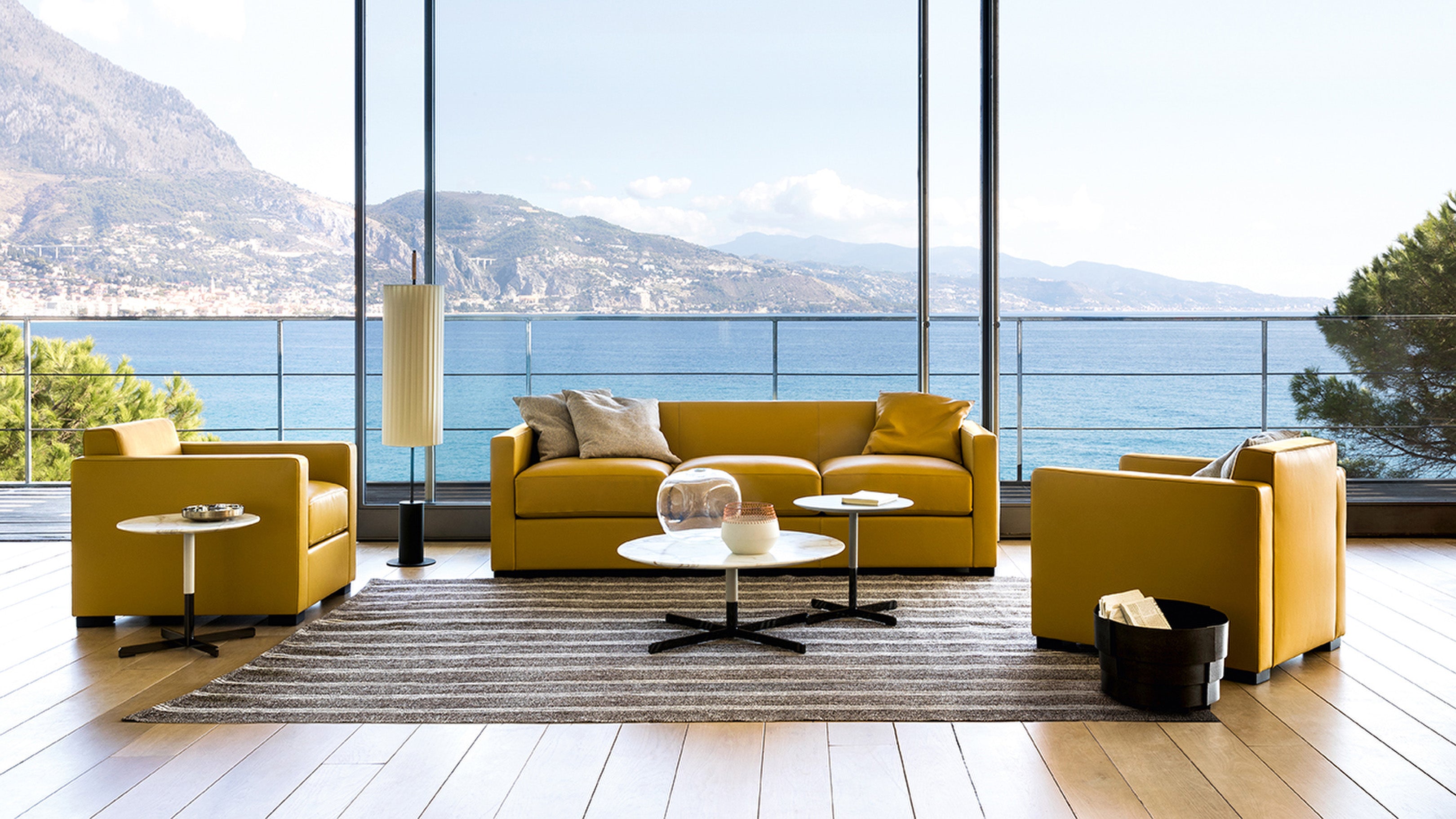 Desktop / Bob Coffee Table, designed by Jean-Marie Massaud for Poltrona Frau