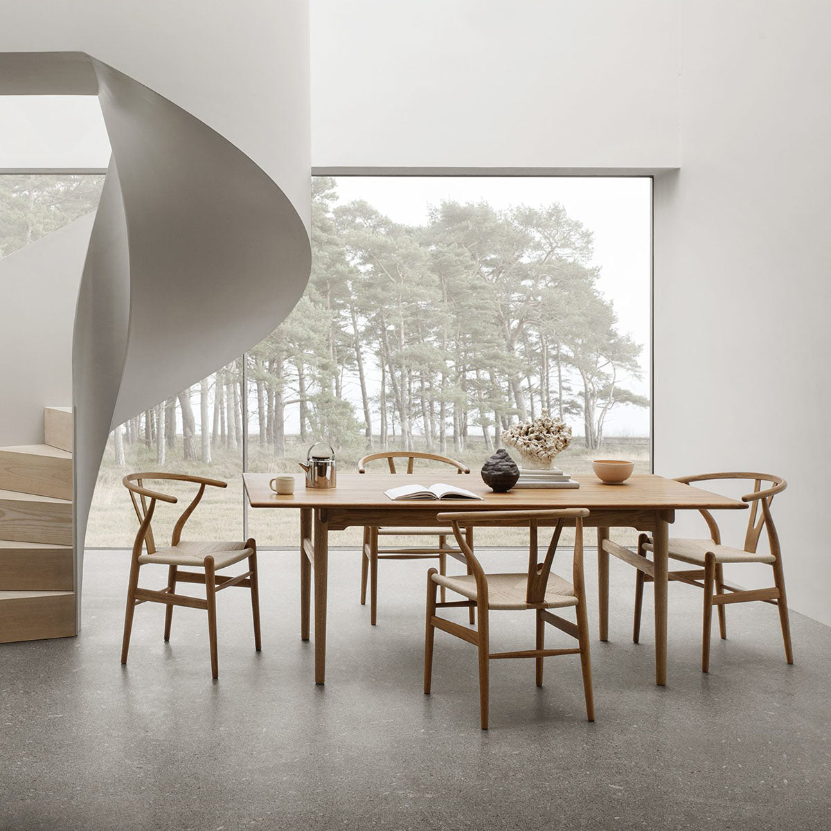 Oak Oil / Mobile / CH327 Dining Table, designed by Hans J. Wegner for Carl Hansen and Son