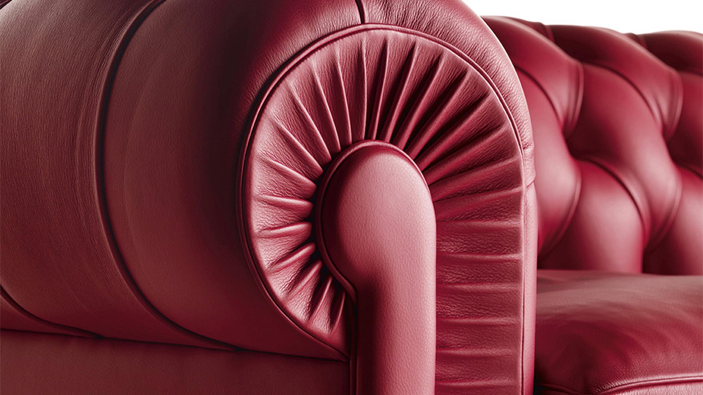Poltrona Frau Sofa Chester Sofa
