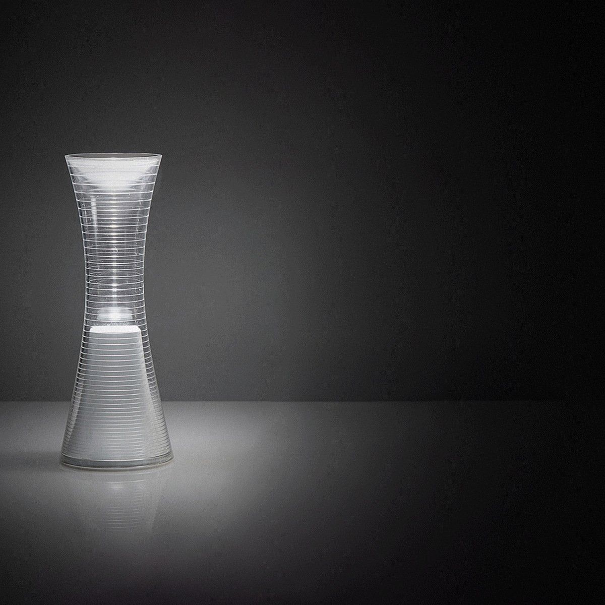 Copper / Mobile / Come Together Lamp, designed by Carlotta de Bevilacqua