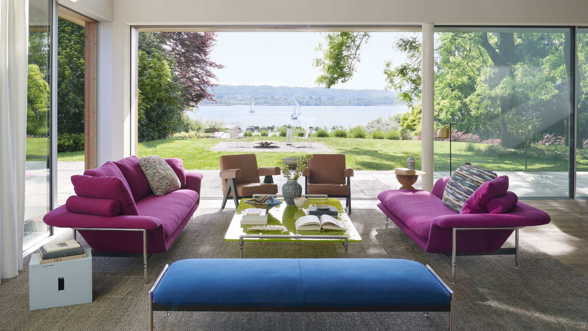 Luminaire trade program. Cassina.