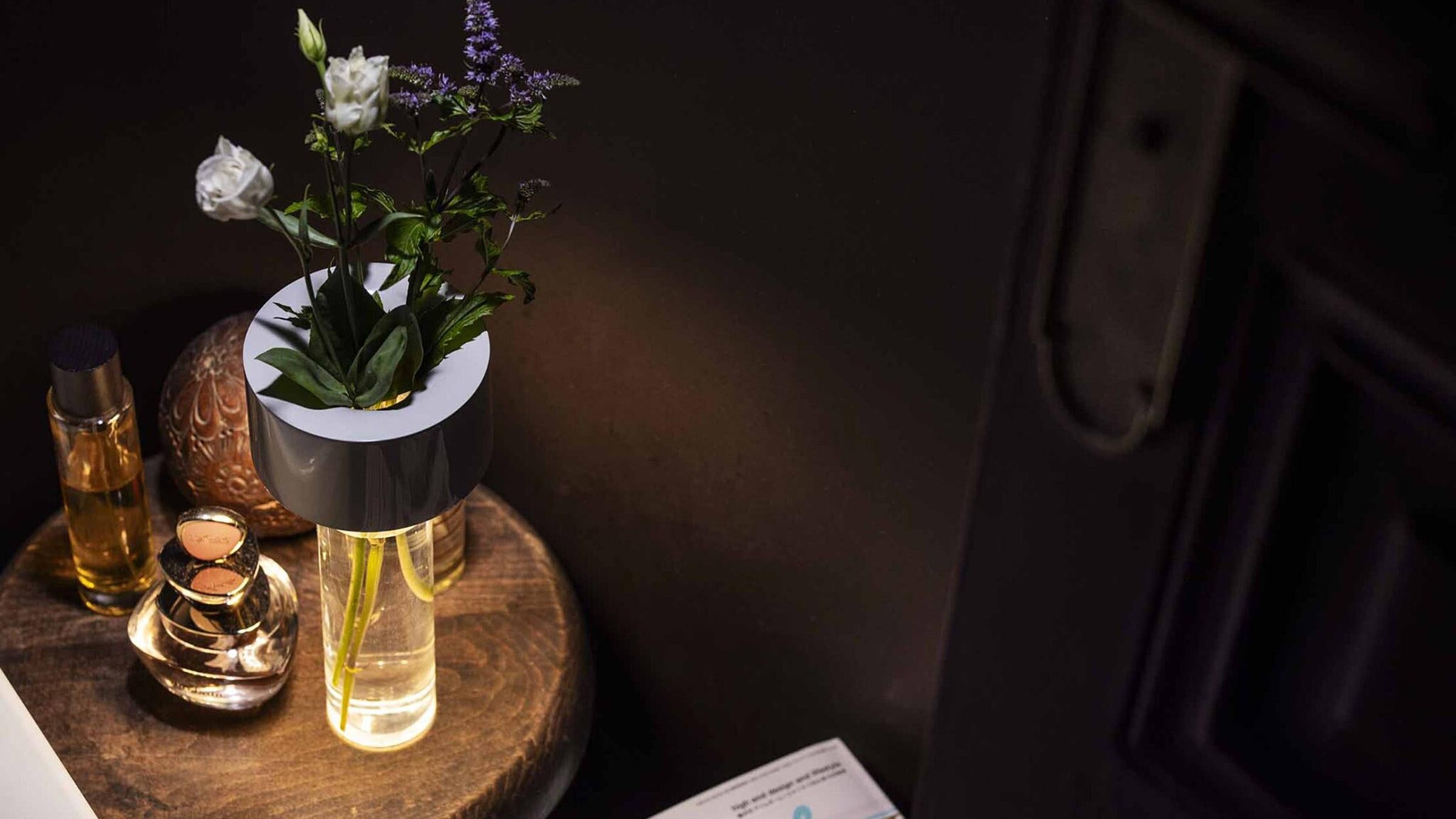 Foscarini Table Lamp Fleur Table Lamp