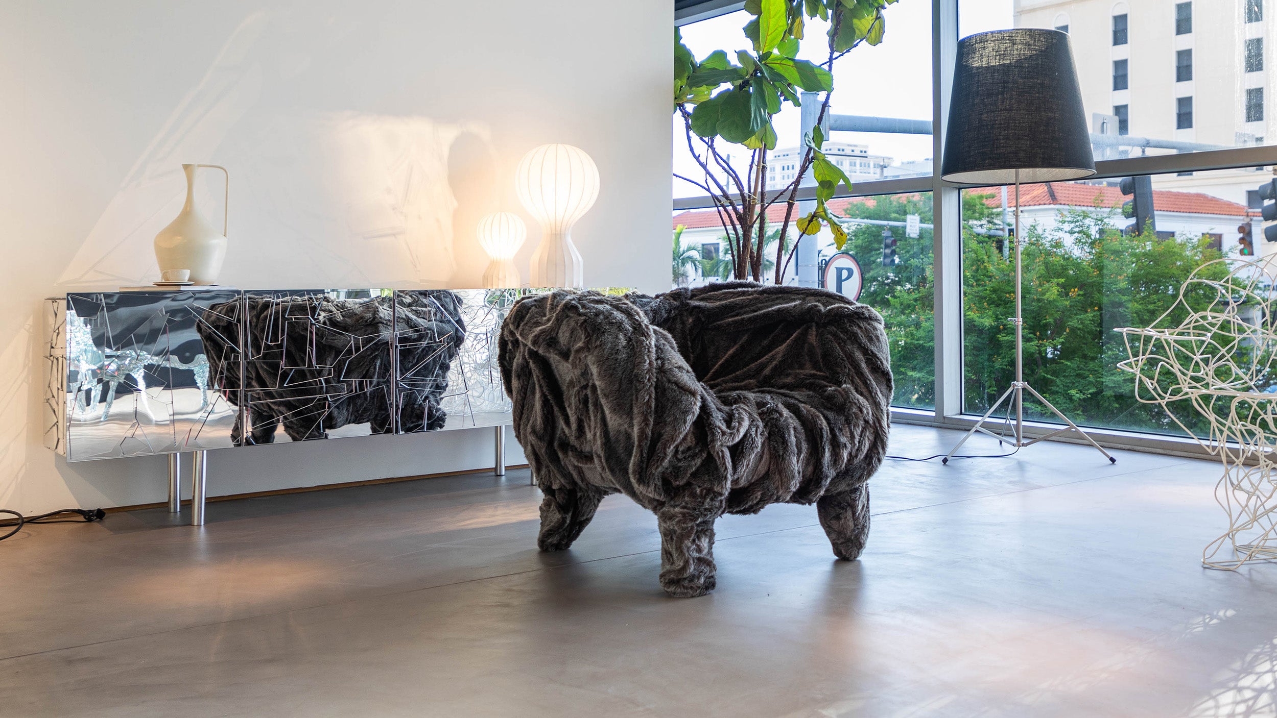Desktop / Grinza Chair by Fernando and Humberto Campana for Edra