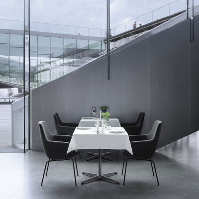 Gray / Mobile / Little Giraffe, designed by Arne Jacobsen