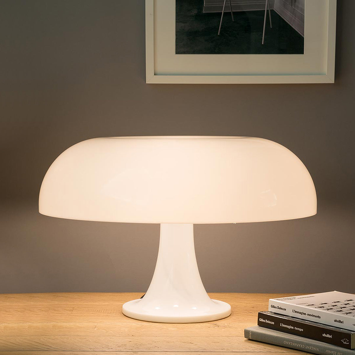 White / Mobile / Nesso Lamp, designed by Giancarlo Mattioli