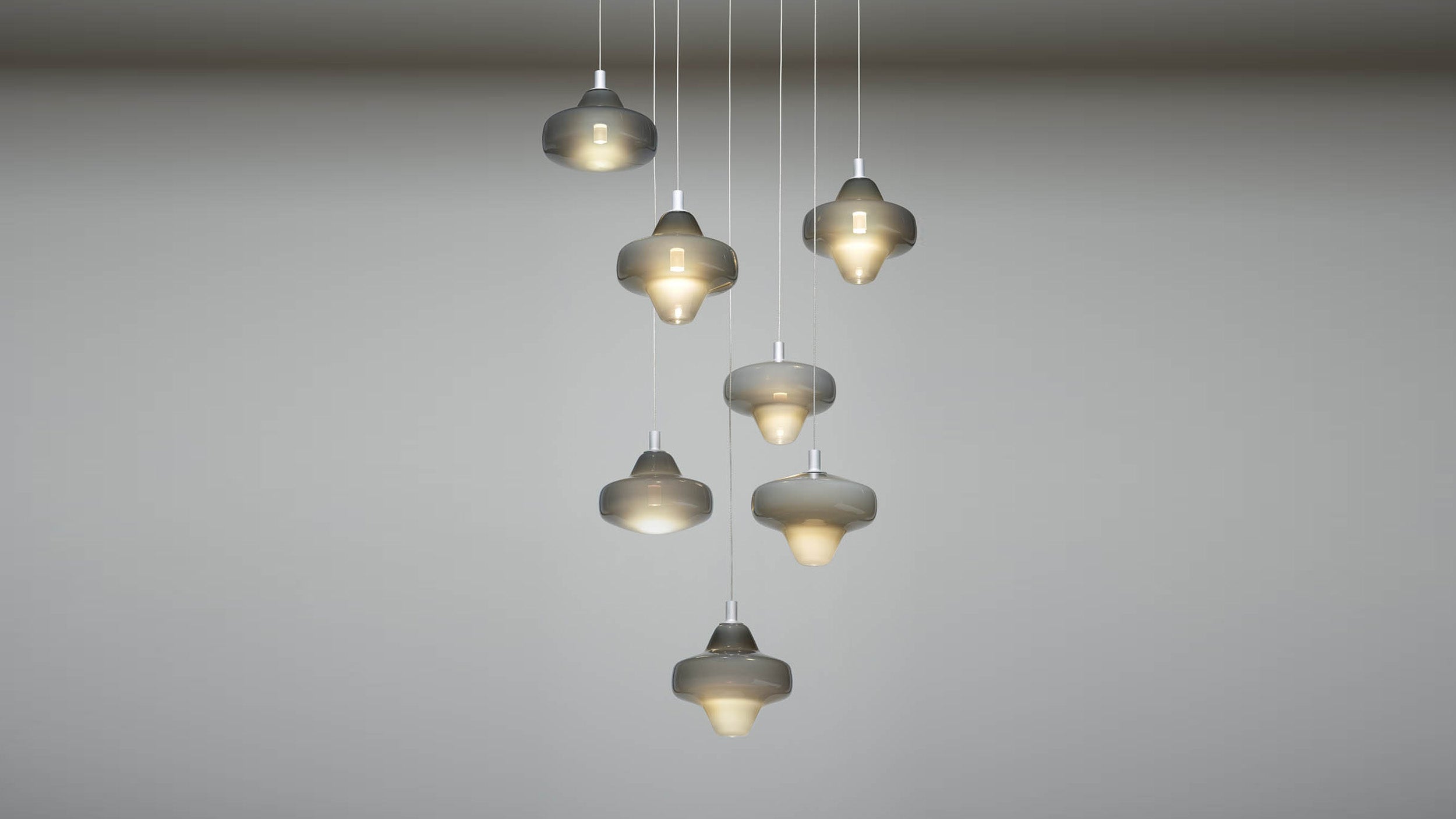 Desktop / Starcloud Pendant Lamps, designed by Lucie Koldova for Brokis