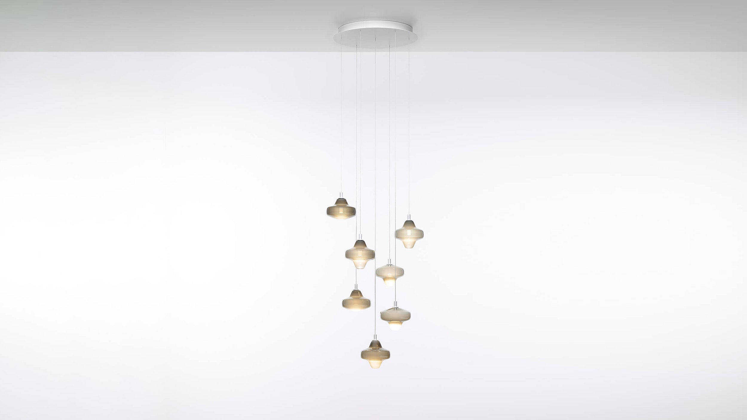Desktop / Starcloud Pendant Lamps, designed by Lucie Koldova for Brokis