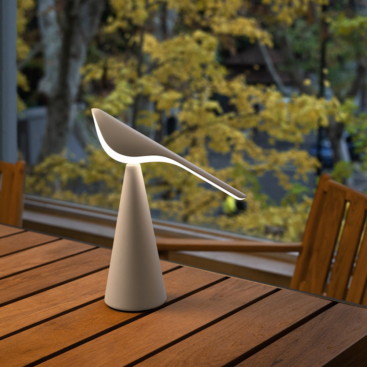 Tiki Table Lamp