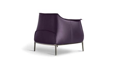 Desktop / Archibald Armchair in Ume Leather by Poltrona Frau