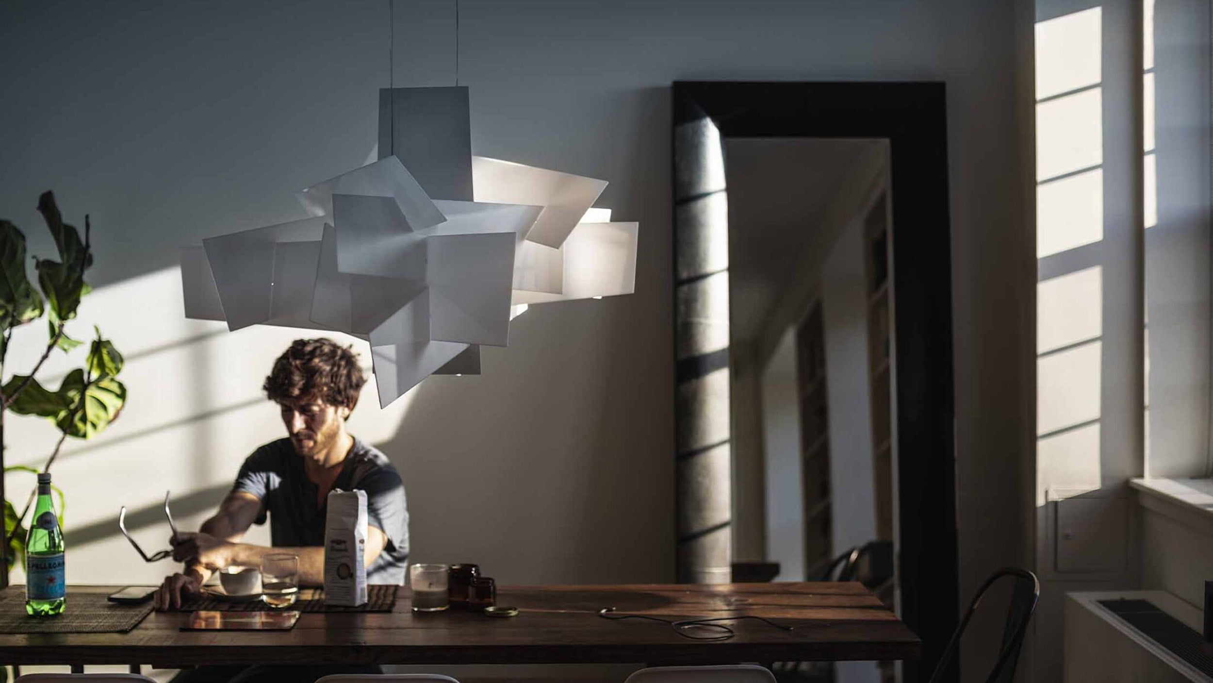 Desktop / Big Bang Suspension Lamp, designed by Vicente Garcia Jimenez and Enrico Franzolini for Foscarini