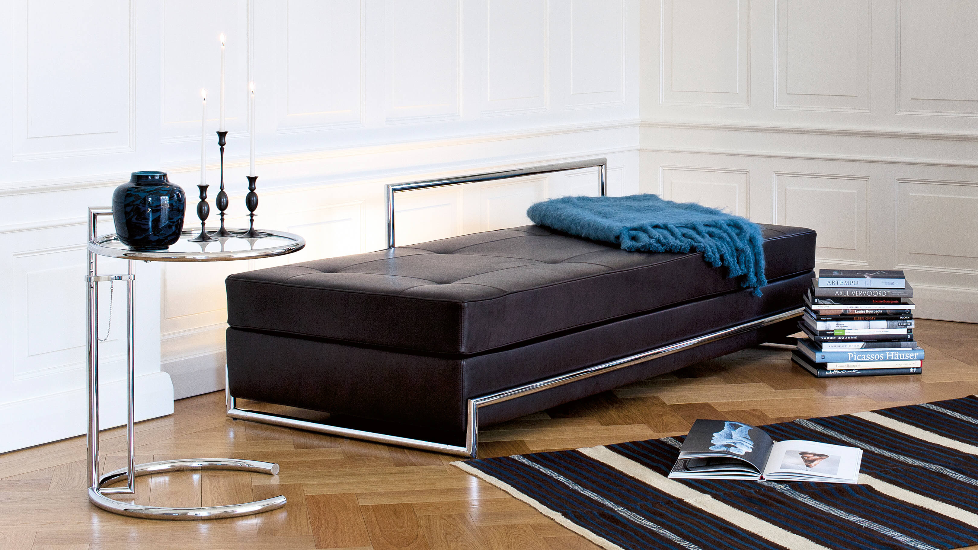 Desktop / Day Bed,  designed by Eileen Gray made by Classicon