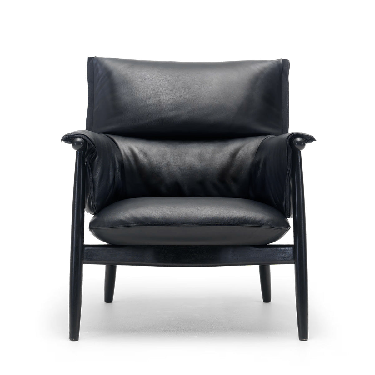 Mobile / E015 Embrace Lounge Chair, designed by EOOS for Carl Hansen