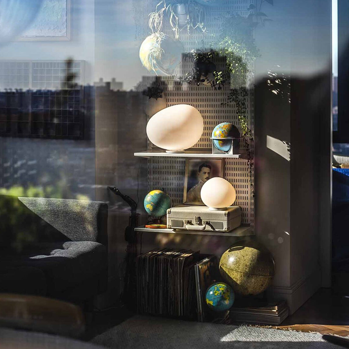 Mobile / Gregg Table Lamp Medium, designed by Ludovica Palomba and Roberto Palomba for Foscarini