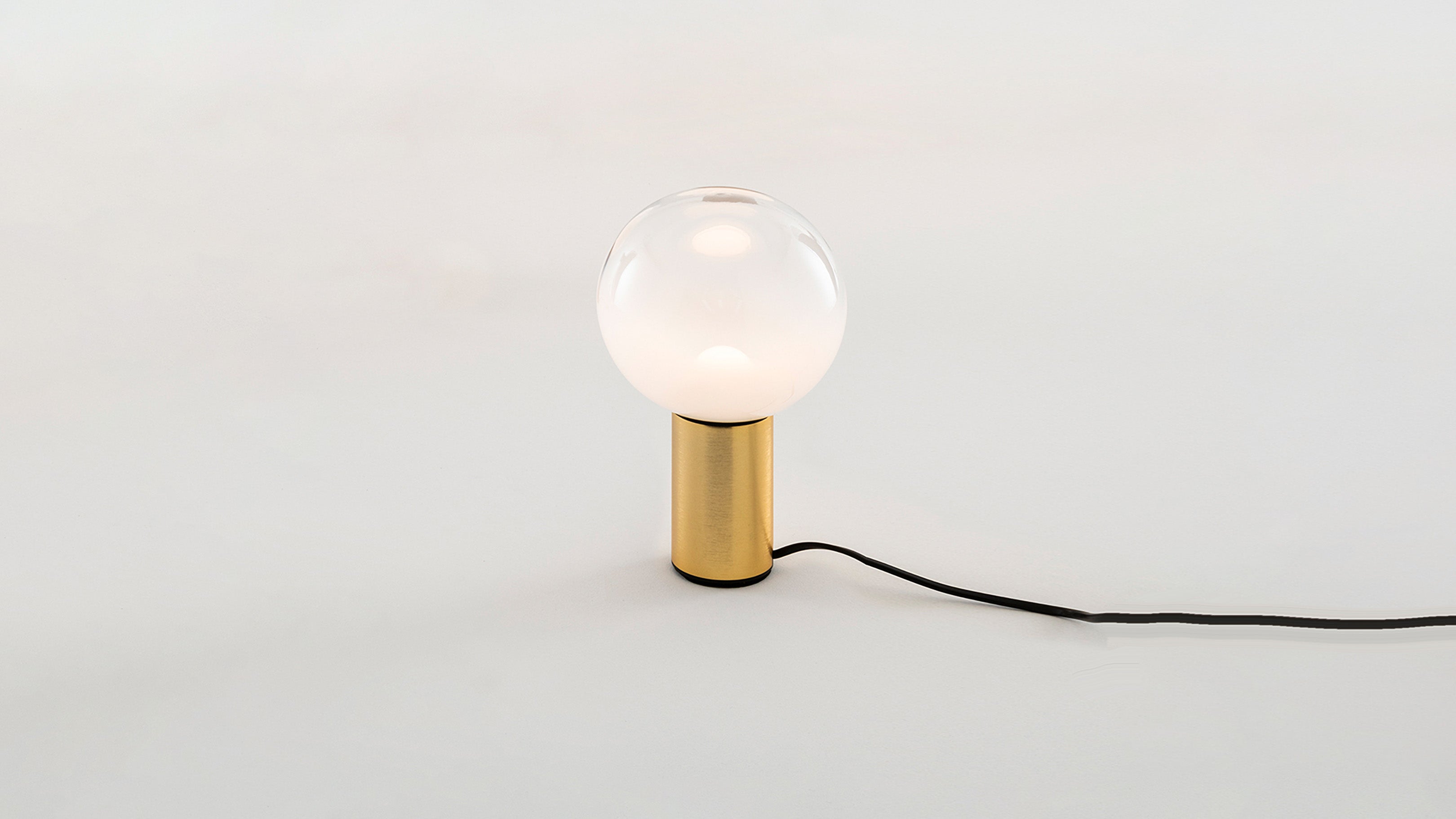 Brass / Desktop / Laguna Table Lamp 16, designed by Matteo Thun and Partners
