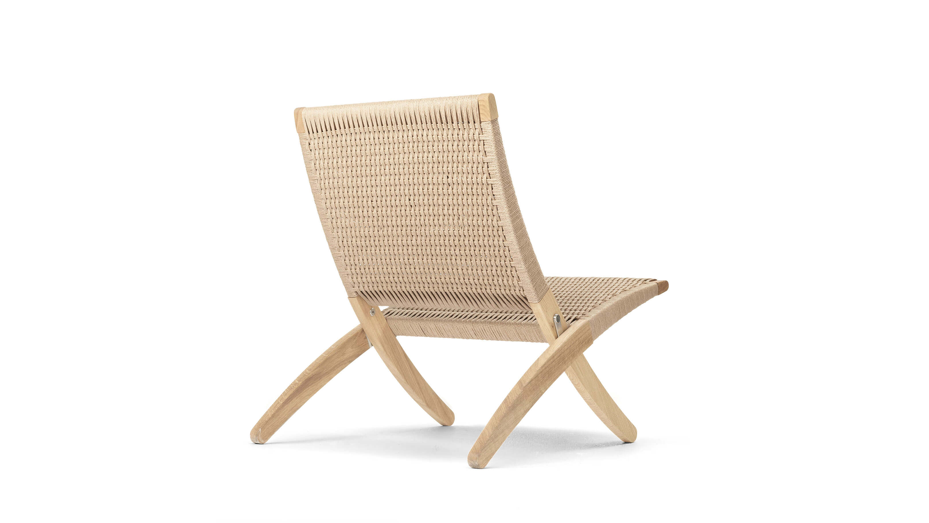 Oak Soap - Natural Paper Cord / Desktop / MG501 Cuba Chair, designed by Morten Gottler for Carl Hansen