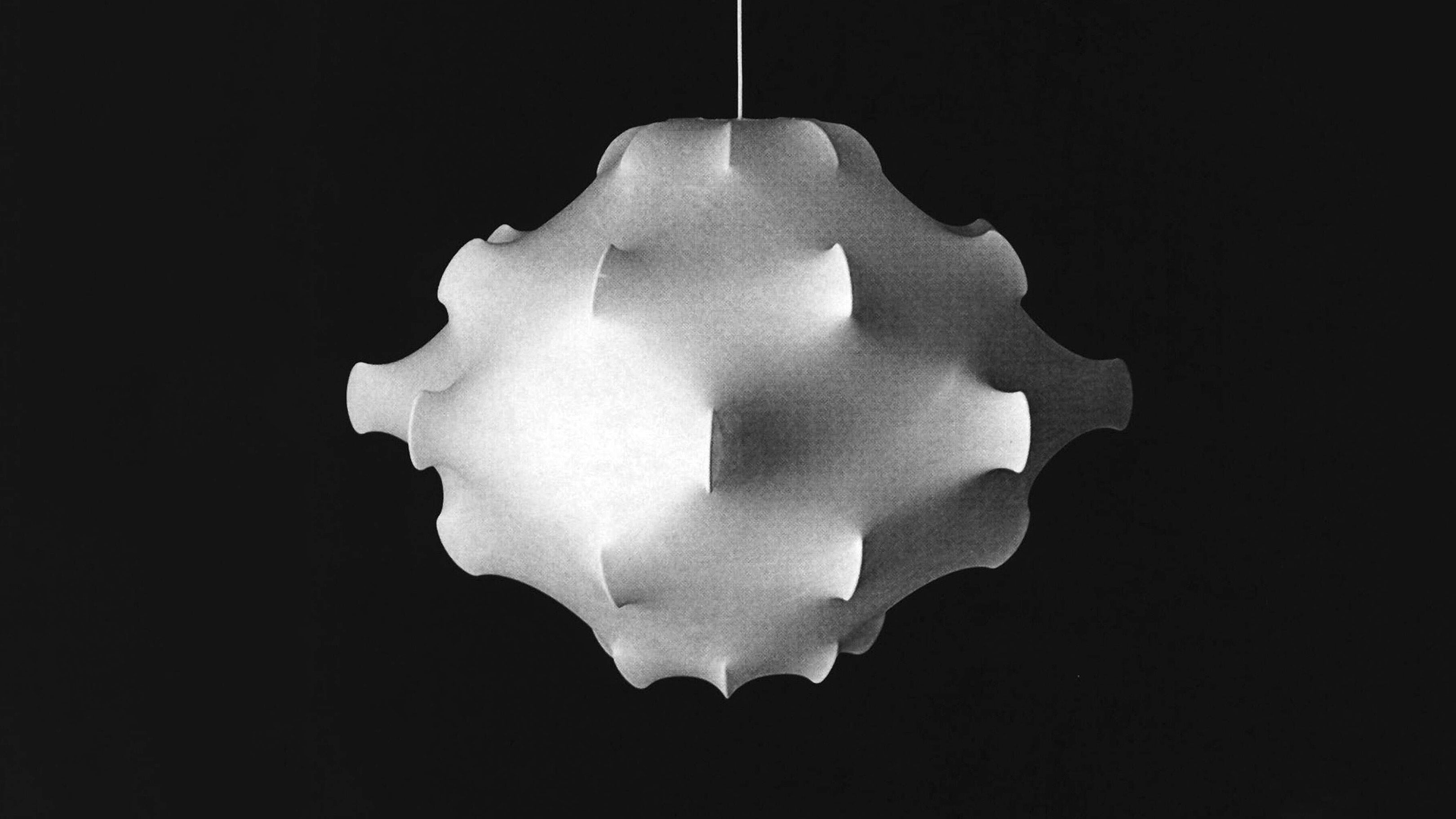 Desktop / Taraxacum, designed by Achille Castiglioni and Pier Giacomo Castiglioni made by Flos