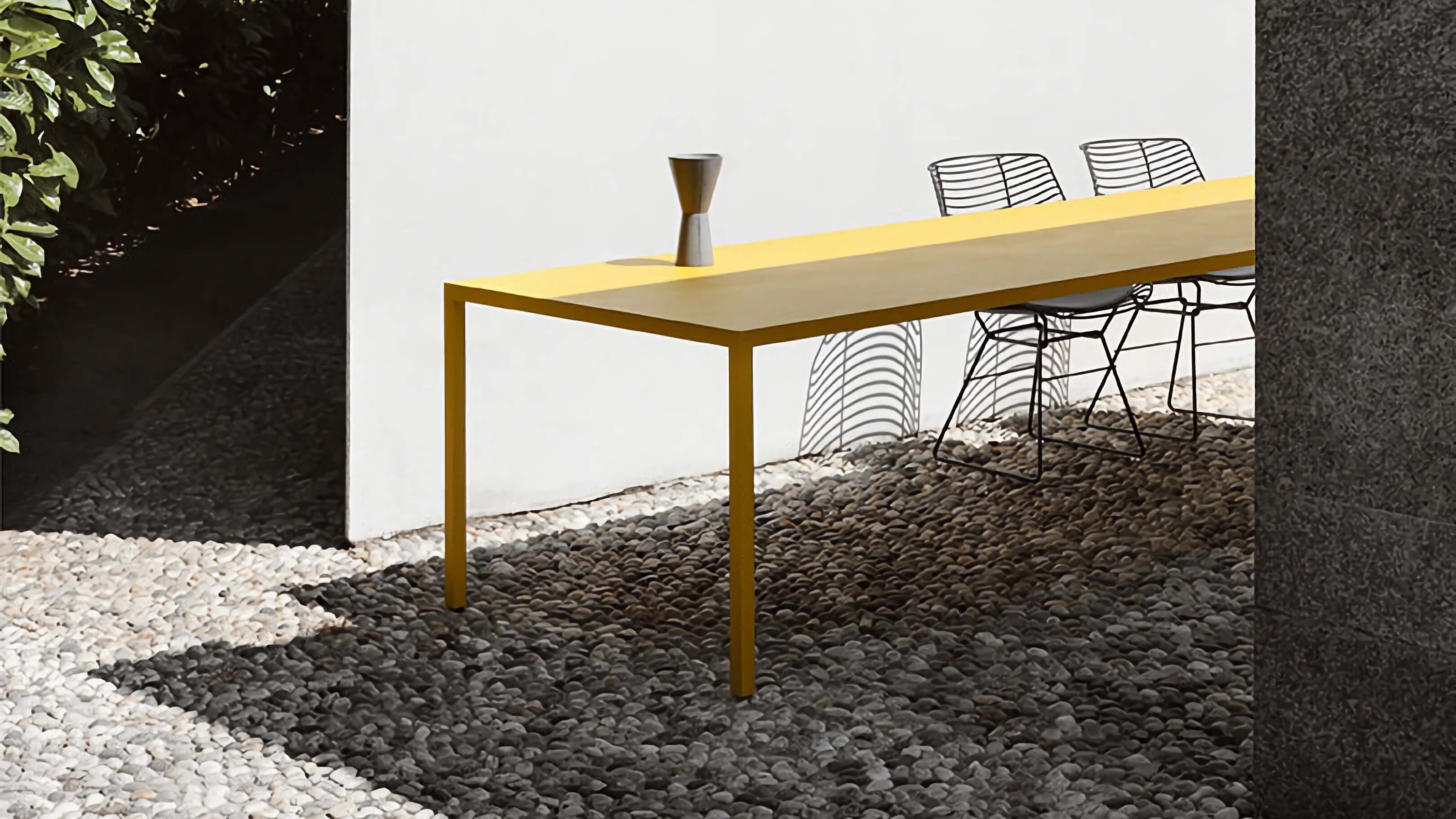 Desktop / WhiteMenu / Tense Outdoor, designed by Piergiorgio and Michele Cazzaniga