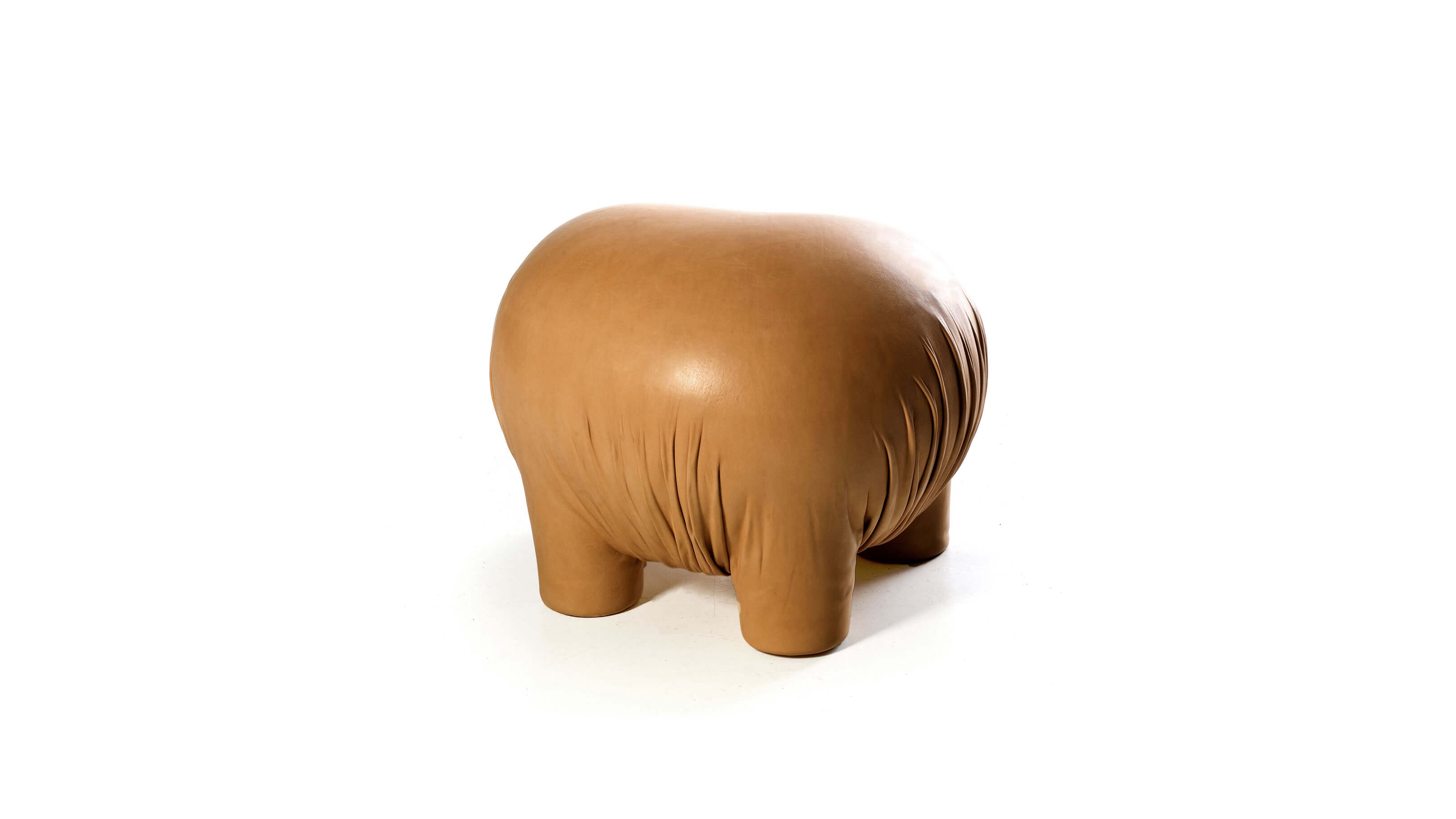 Spice / Desktop / BlackMenu / Anomaly Pouf, Designed by Front