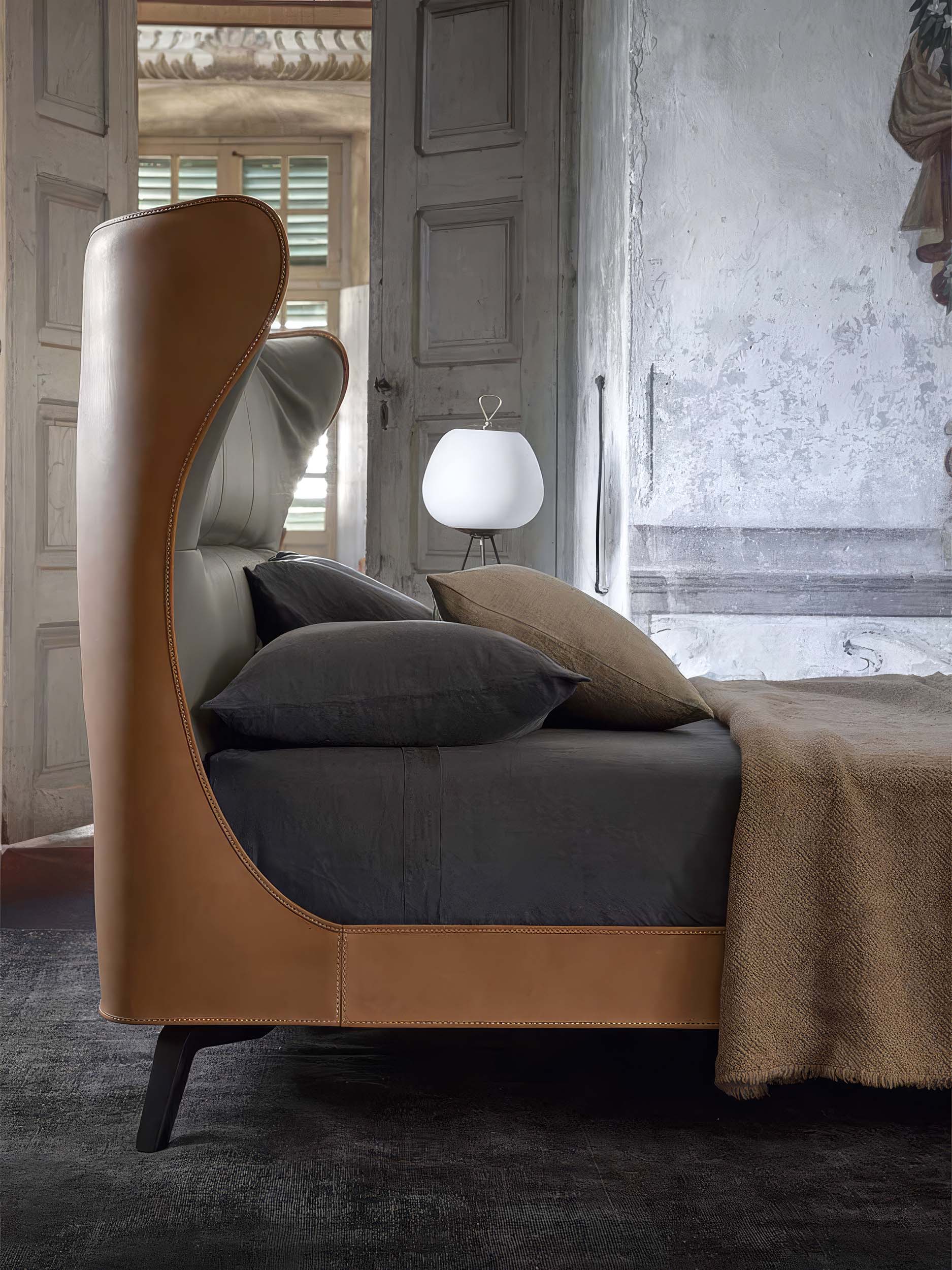 Poltrona Frau Bed Mamy Blue Bed