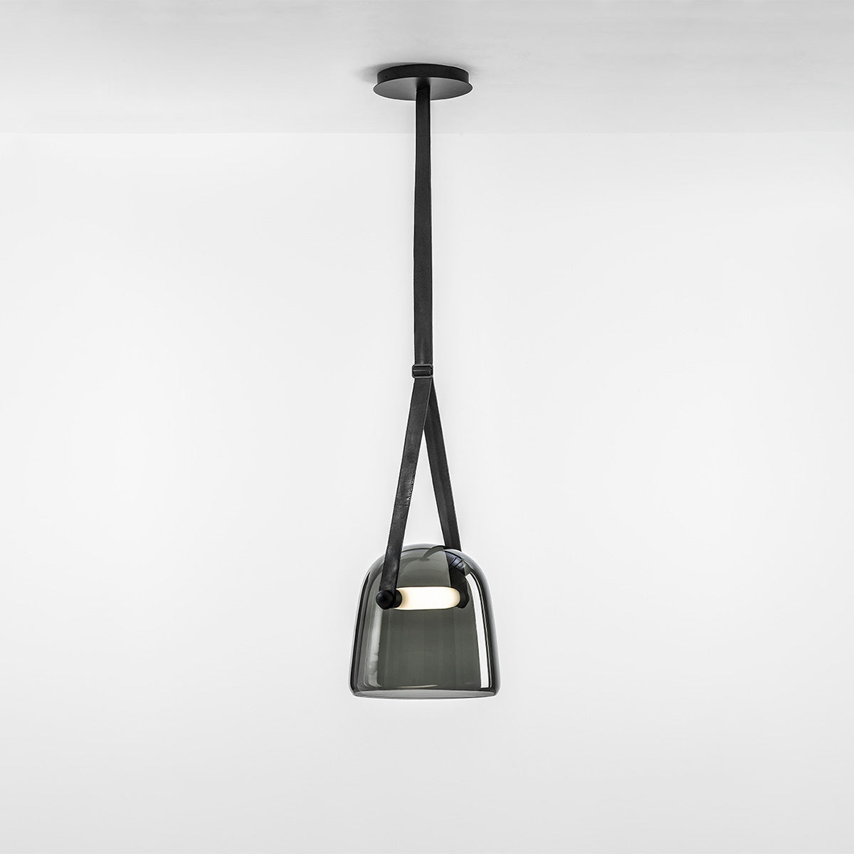 Mobile / Mona Large Pendant Lamp, designed by Lucie Koldova for Brokis