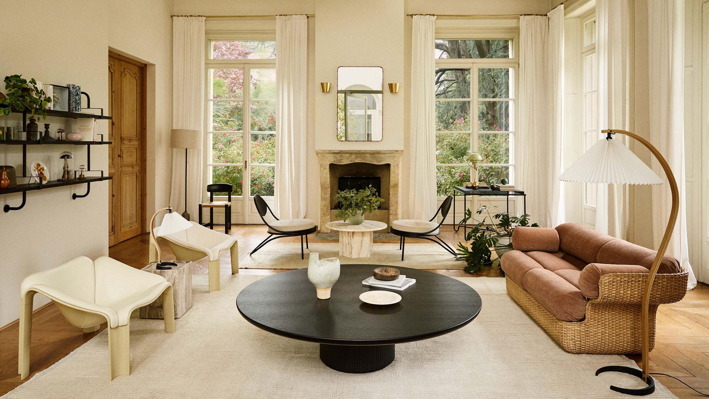 GUBI Coffee Table Moon Coffee Table