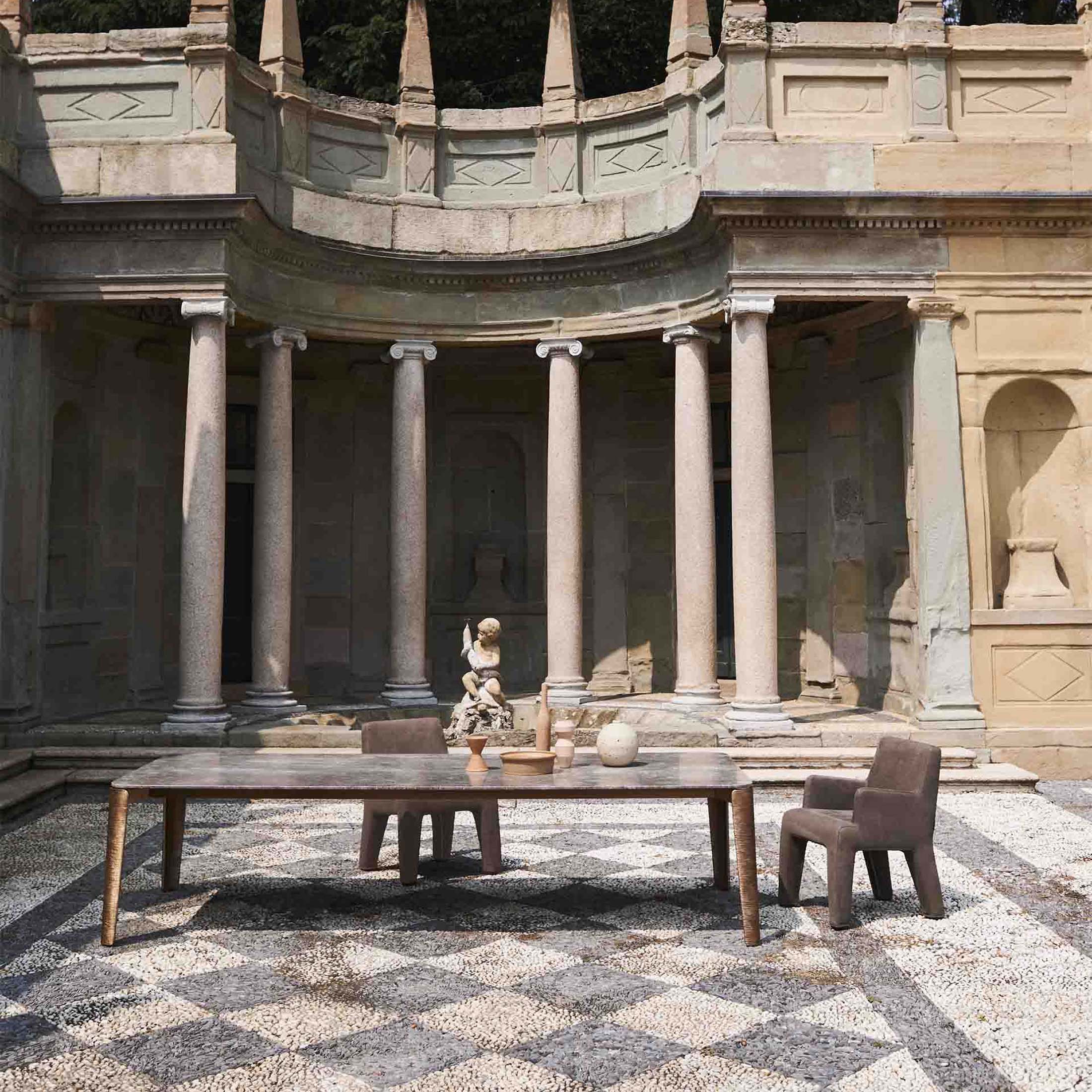 Mobile / Moonlight Dining Table by Exteta