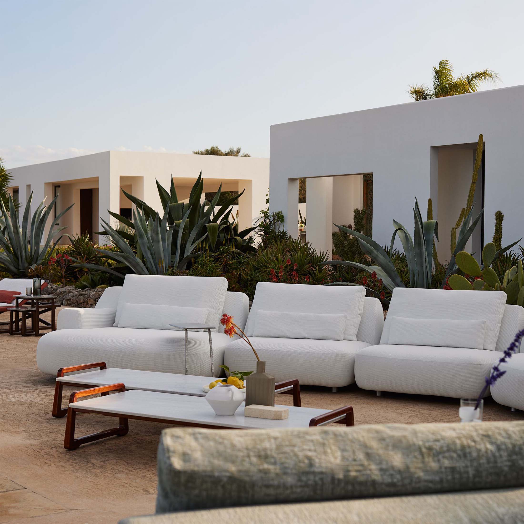 Mobile / Moonlight Sofa by Exteta