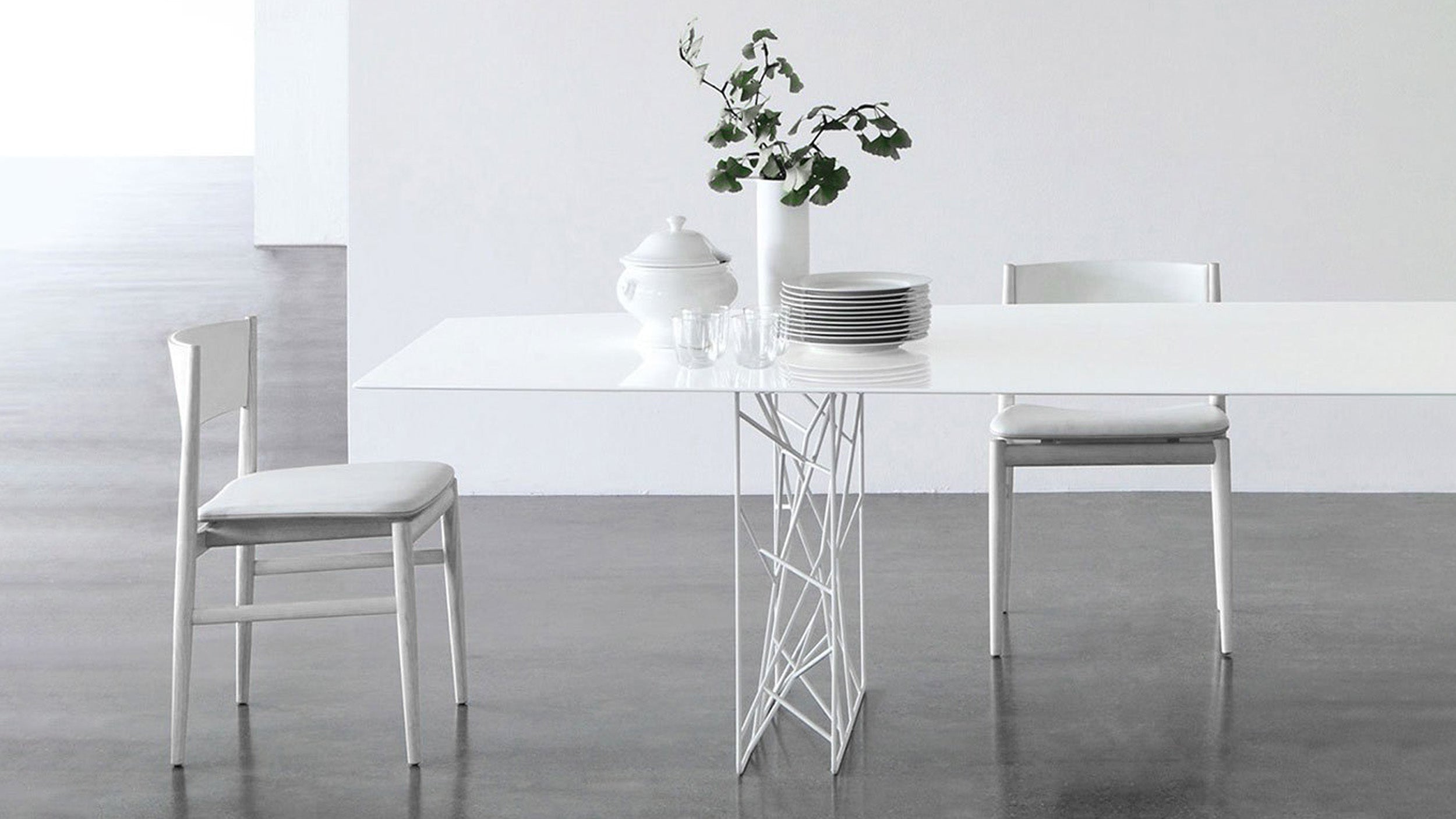 Desktop / Neve Dining Chair, designed by Piero Lissoni for Porro