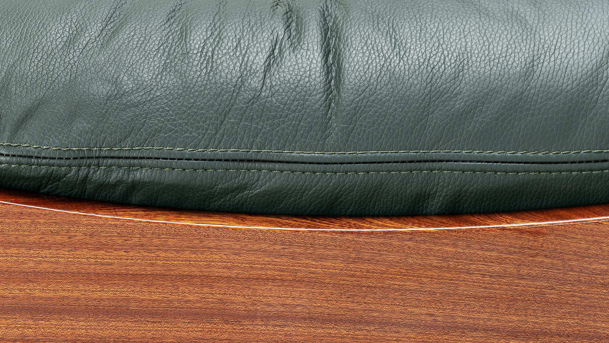 Exteta Armchair No-Glue Armchair