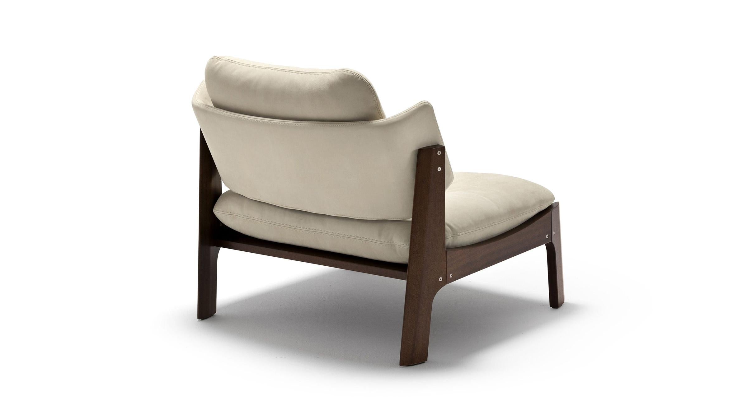 Exteta Armchair No-Glue Armchair