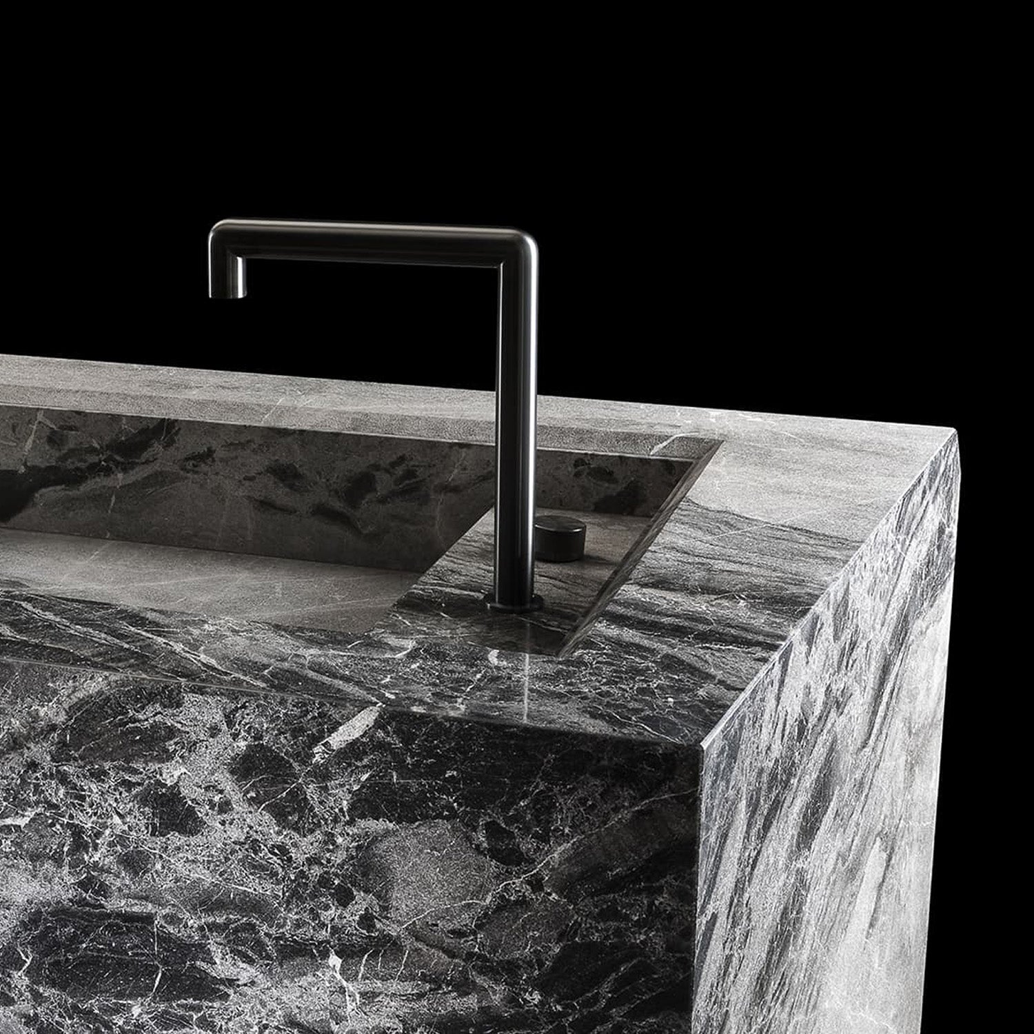 Mobile / Ozone L Island, designed by Massimo Castagna for Henge