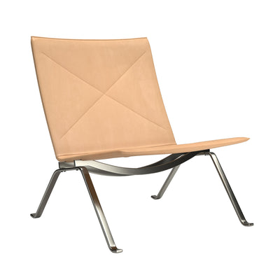 Fritz Hansen PK22™ Lounge Chair by Poul Kjaerholm. A tan leather chair with an X-frame metal base in a modern design.
