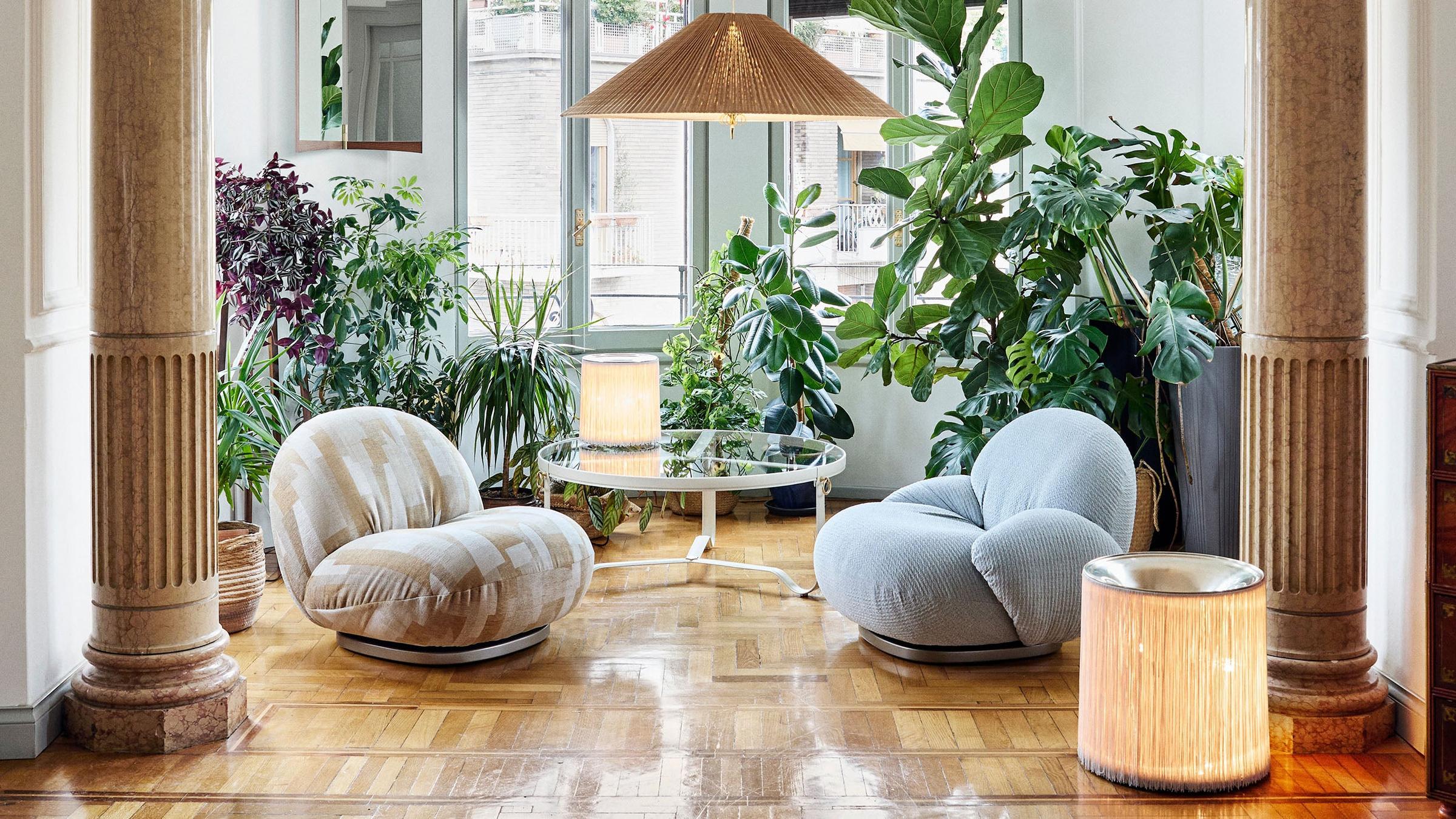 GUBI Lounge Chair Pacha Lounge Chair